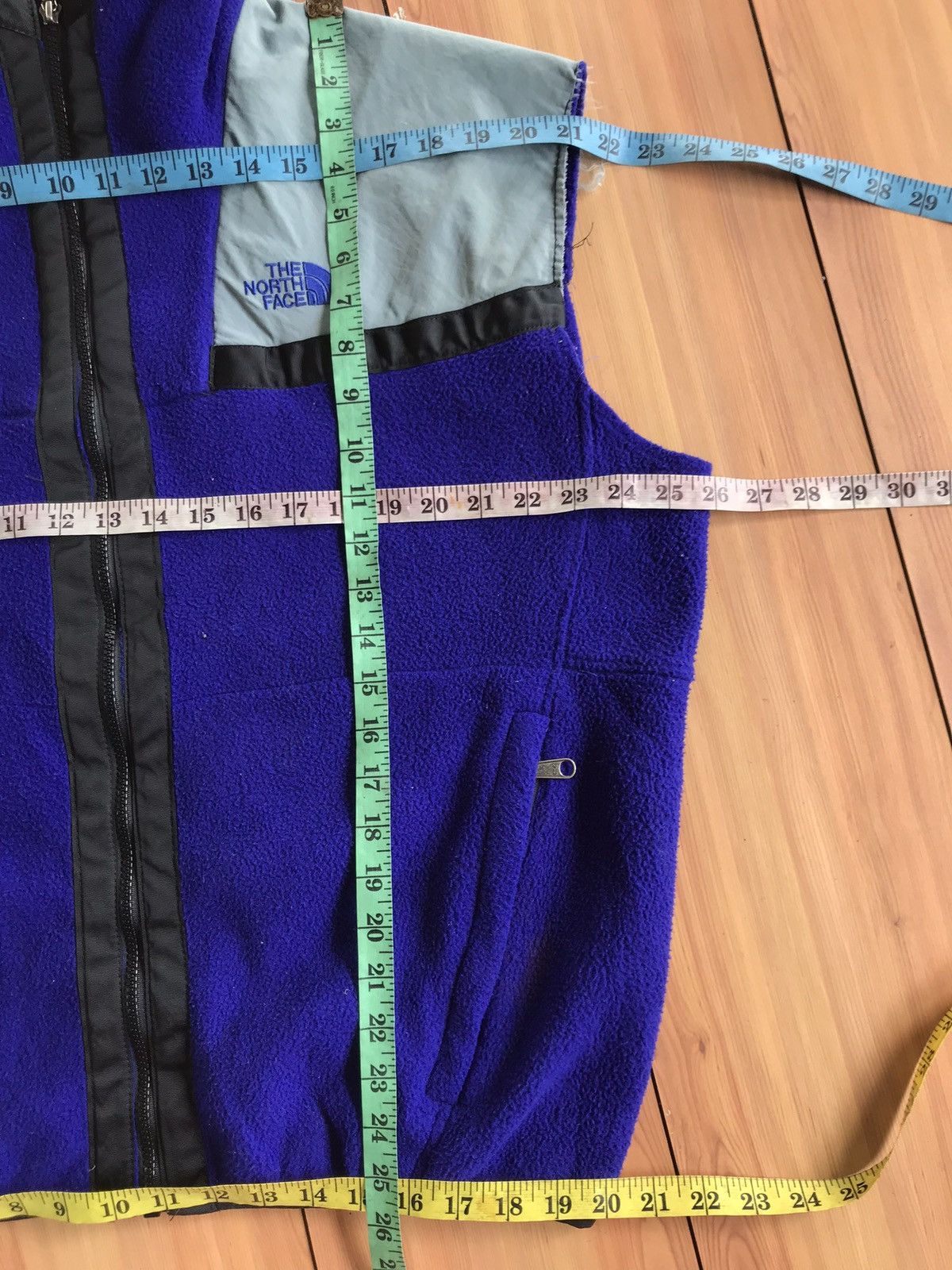 The North Face × Vintage Vintage THE NORTH FACE Full Zip Fleece Vest Jacket Size US L / EU 52-54 / 3 - 15 Thumbnail