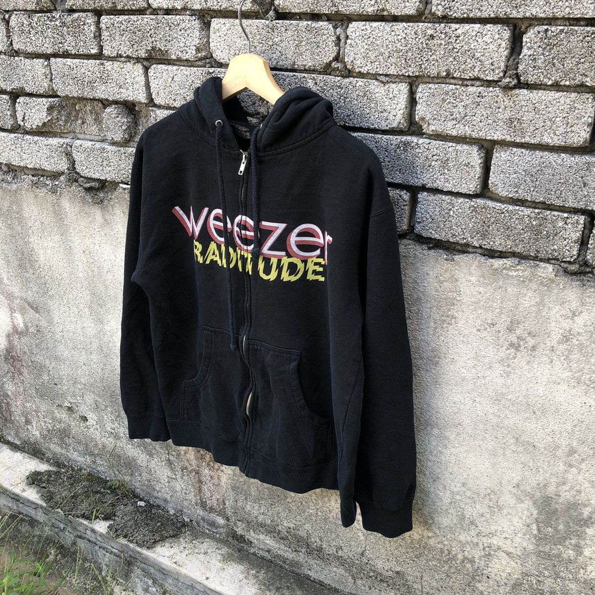 Band Tees Weezer Zipper Hoodie Size US S / EU 44-46 / 1 - 5 Thumbnail