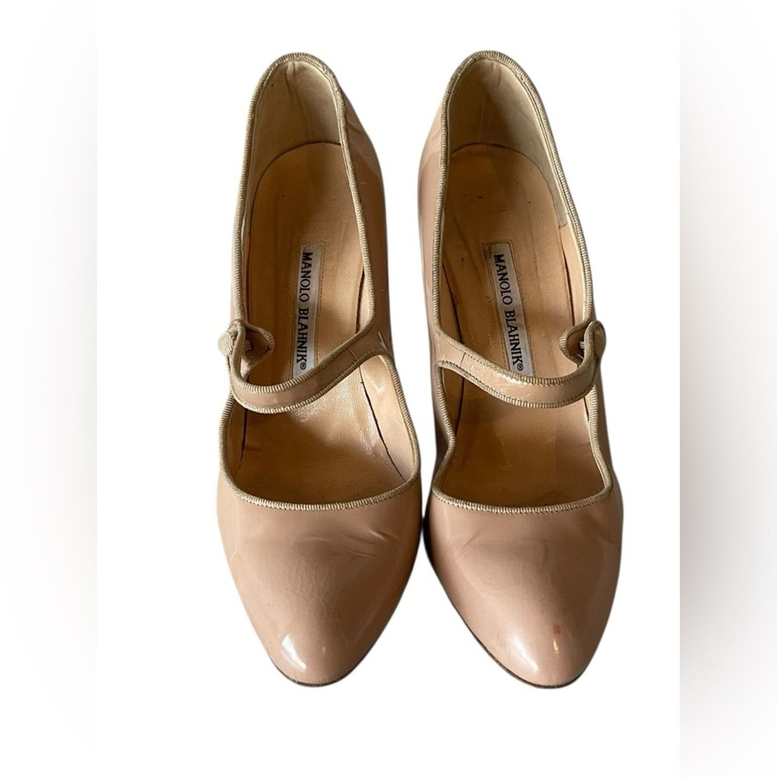 Manolo Blahnik Valentino Blush Patent Leather Heels Size US 9 / IT 39 - 2 Thumbnail