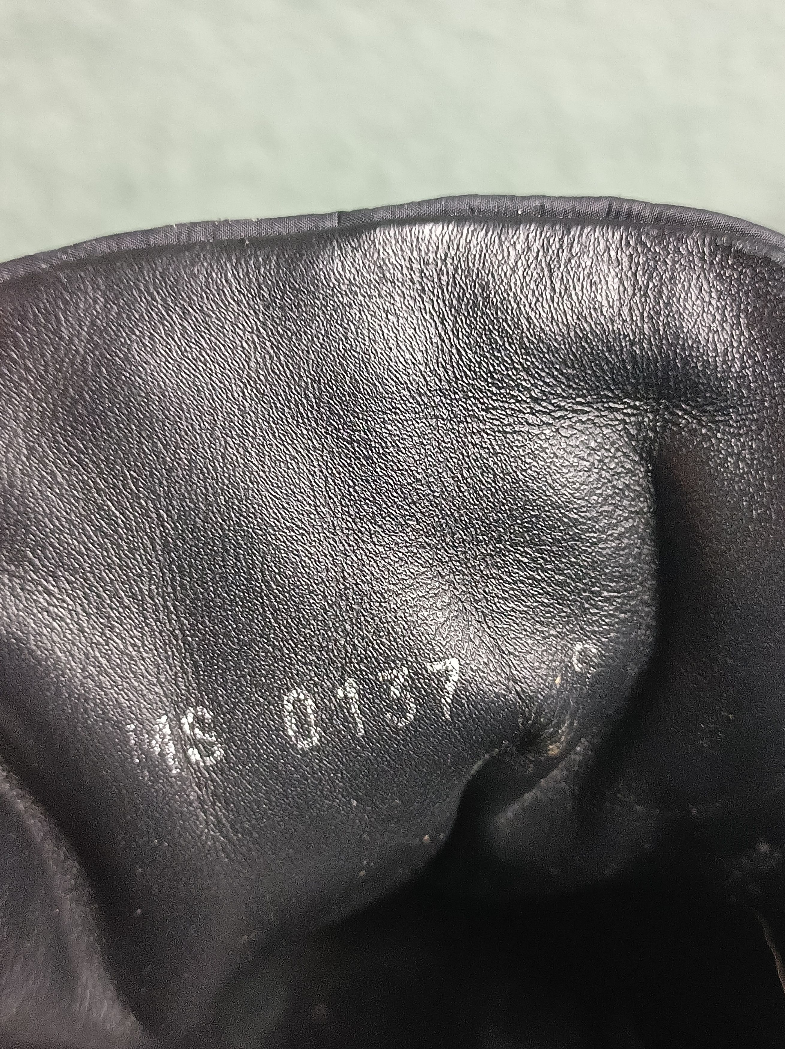 Louis Vuitton Louis Vuitton Black Mens Shoes Trainers Size UK 9 EU 43 Size US 10 / EU 43 - 11 Thumbnail