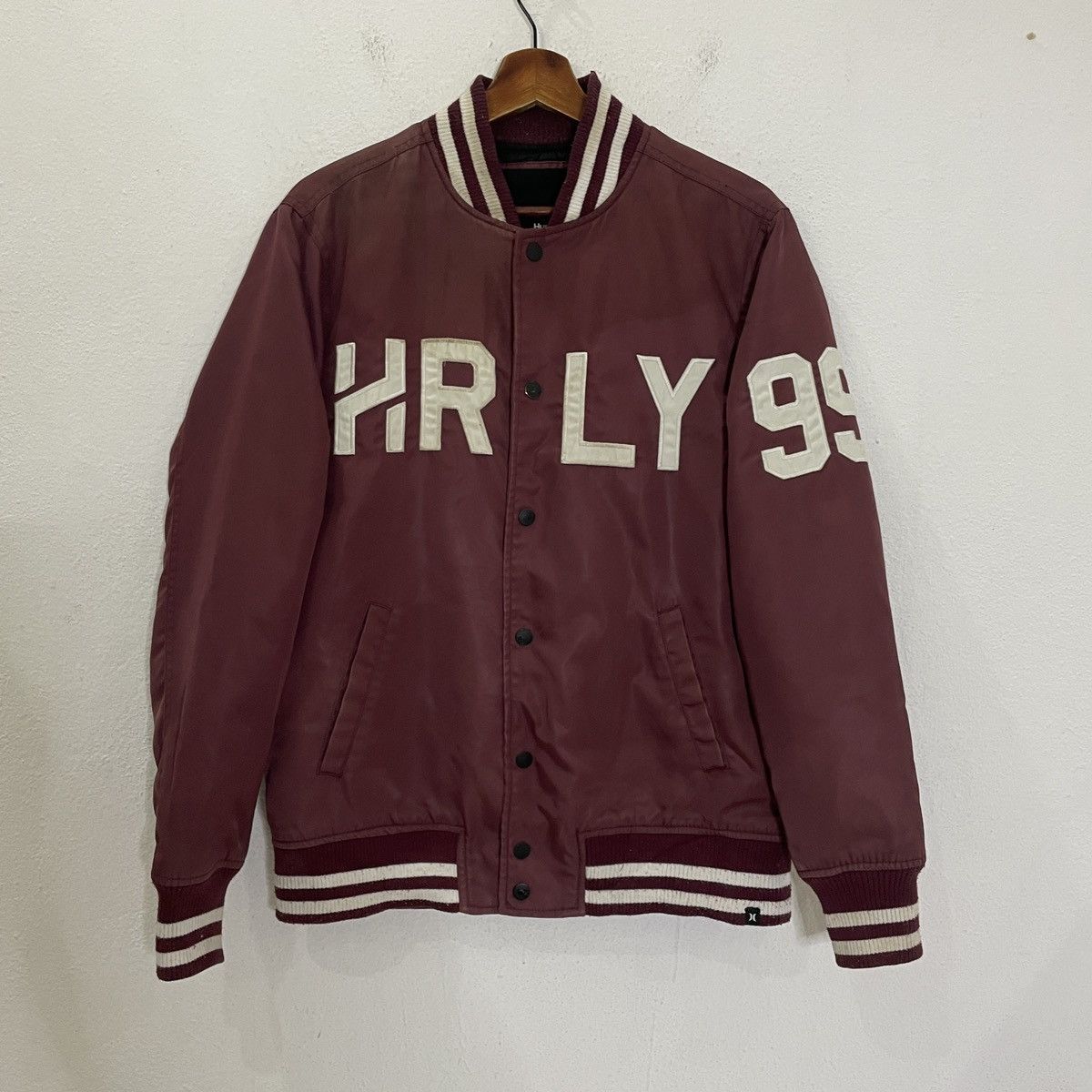 Hurley × Japanese Brand Vintage Hurley Big Logo Varsity Jacket Size US M / EU 48-50 / 2 - 1 Thumbnail