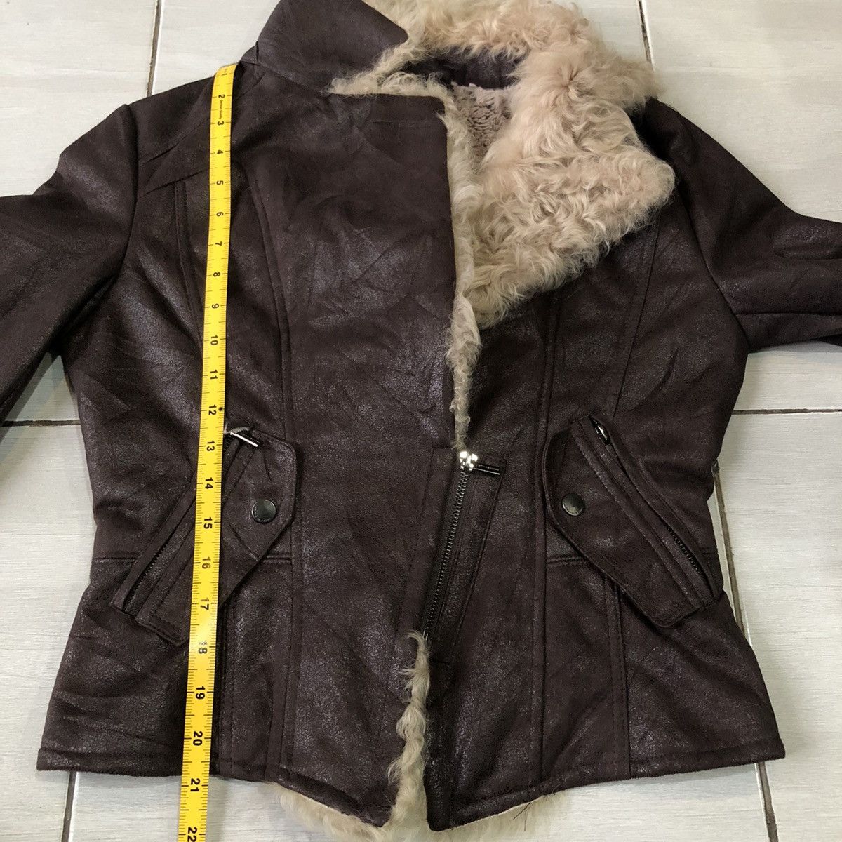 Japanese Brand VISIT in NEWYORK Suede Faux Leather Fur Style Jacket UNISEX Size US S / EU 44-46 / 1 - 22 Thumbnail