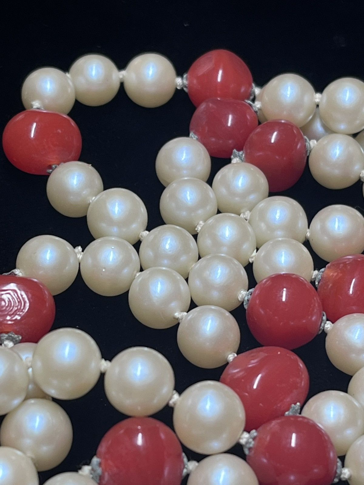 Other Vintage 18" Multi-Strand Pearl & "Carnelian" Glass Necklace Size ONE SIZE - 3 Thumbnail