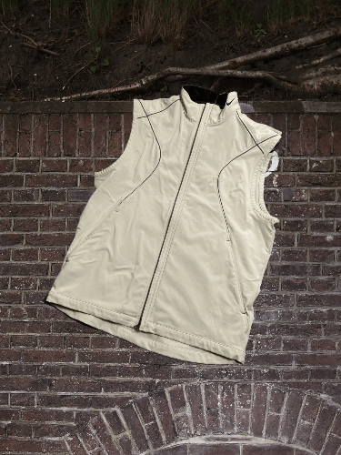 Nike × Vintage Vintage Nike Cream White Zip up Vest Size US S / EU 44-46 / 1 - 1 Thumbnail