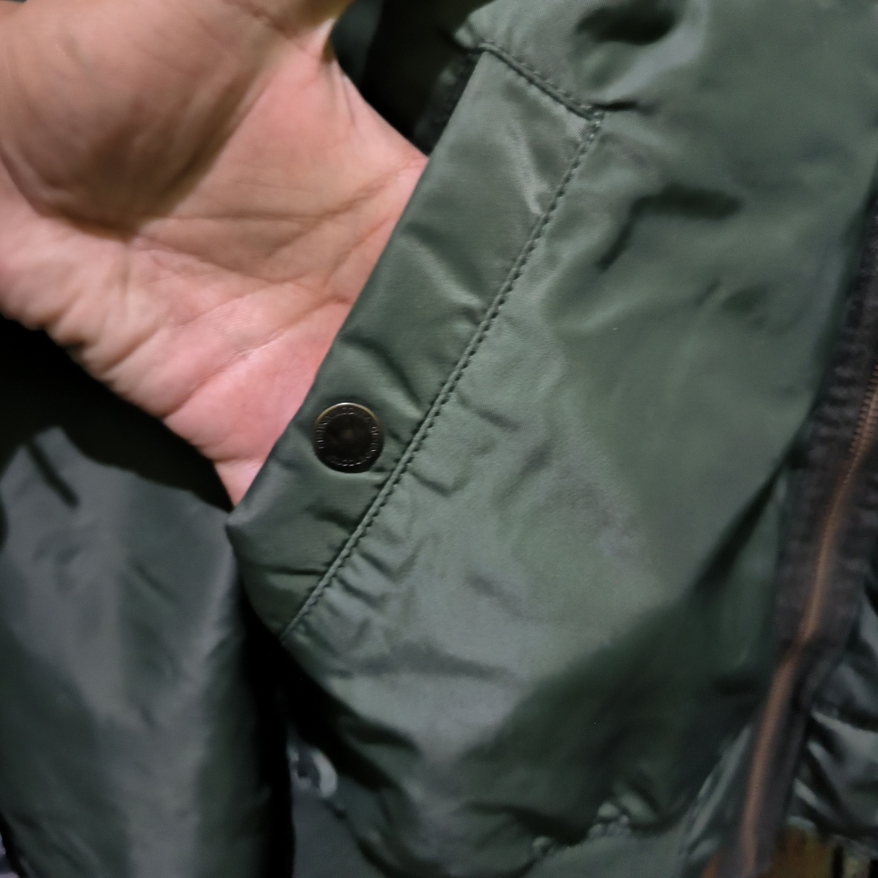 Undercover × Uniqlo Undercover x Uniqlo Freedom Noise Bomber Jacket Over Size Size US M / EU 48-50 / 2 - 4 Thumbnail
