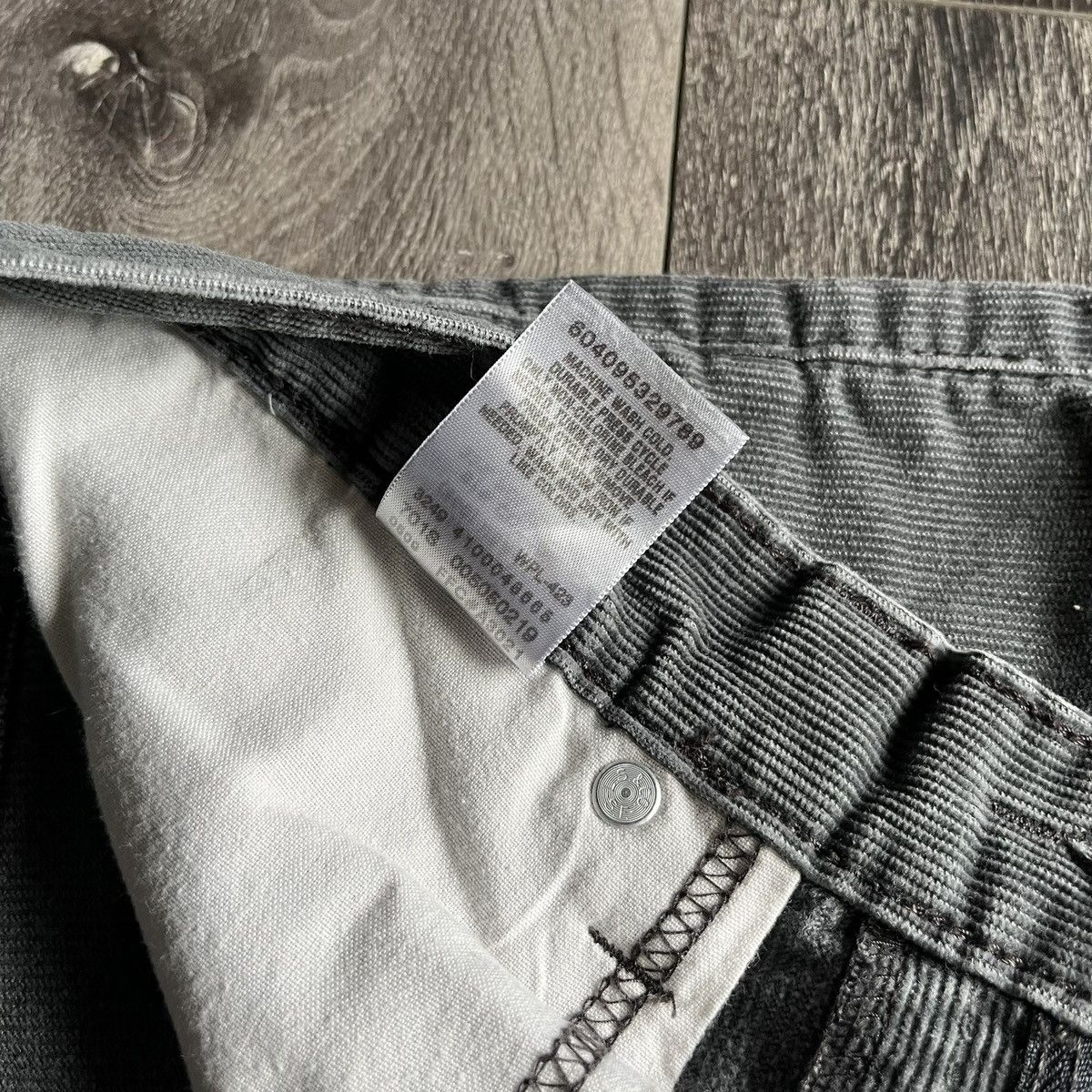 Levi's Vintage 2000s Levi’s 505 Corduroy Straight Fit Jeans 32x30 Size US 32 / EU 48 - 11 Thumbnail
