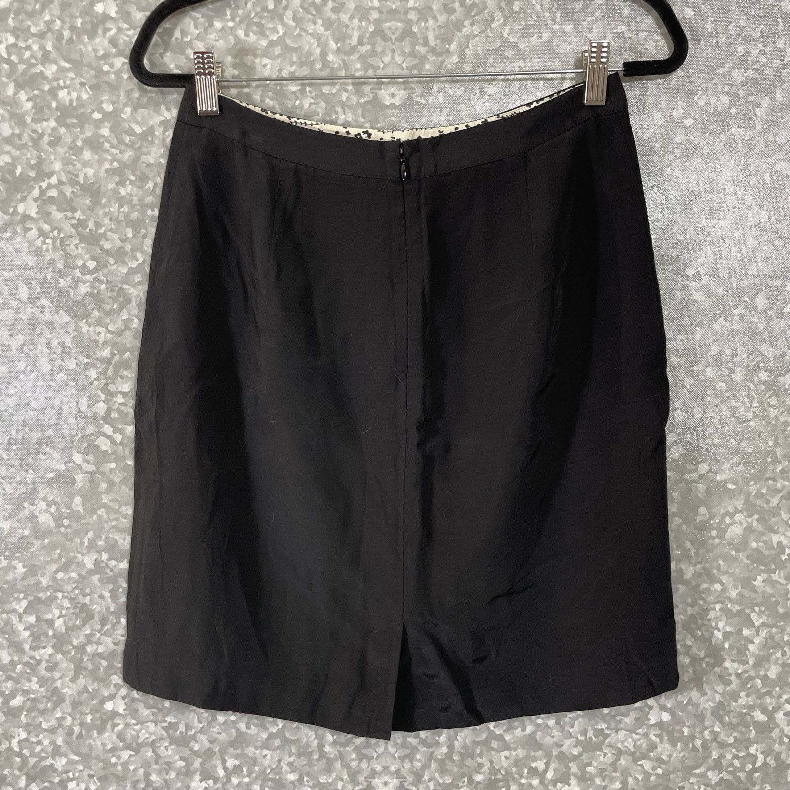 Anthropologie Odille Anthropologie Black Ruffle Front Straight Skirt - 8 Size 30" / US 8 / IT 44 - 7 Thumbnail