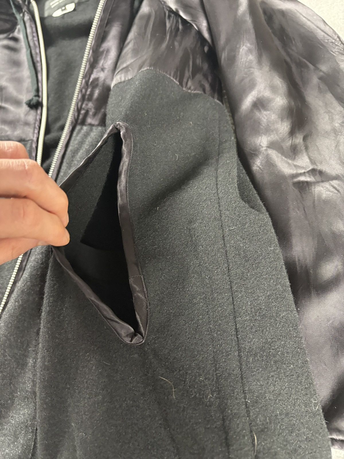 Comme des Garcons Comme des Garcons AW2019 Homme Hooded Long Coat Black Size US M / EU 48-50 / 2 - 8 Thumbnail