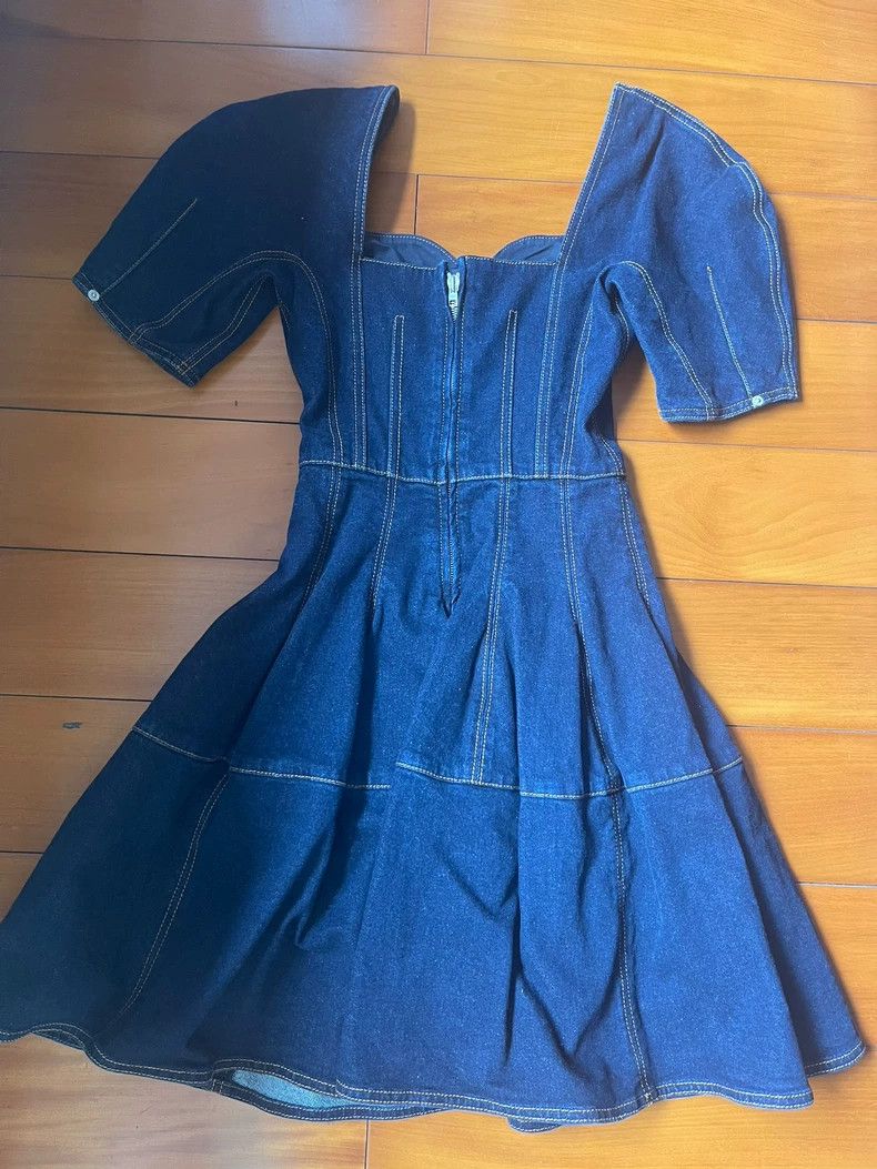 Alexander McQueen Alexander McQUEEN size 36 Cowboy short sleeved dress 2505- Size XS / US 0-2 / IT 36-38 - 2 Thumbnail