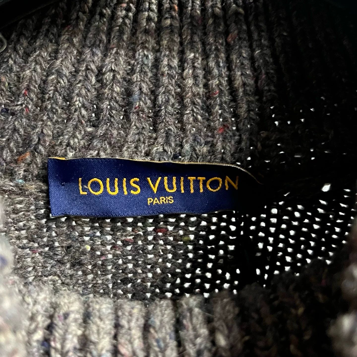 Louis Vuitton Louis Vuitton Brown Embroidered Turtleneck Wool Sweater Size US M / EU 48-50 / 2 - 1 Thumbnail