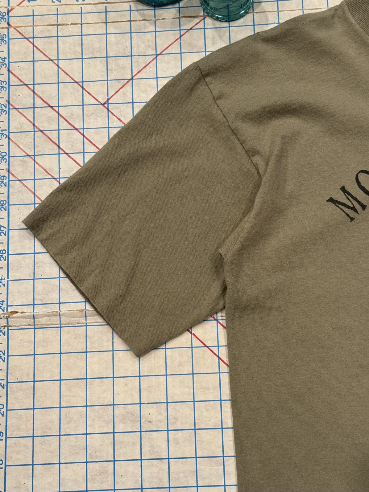 Vintage Vintage Mount Rushmore Graphic Tee Mens Size Large USA Made Size US L / EU 52-54 / 3 - 5 Thumbnail