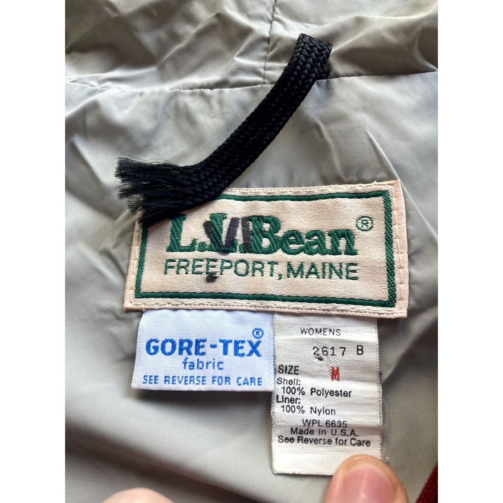 Vintage VINTAGE L.L. Bean Goretex Rain Jacket Womens M Red Rain Coat 80s 90s Windbreaker Anorak Mens Womens Boys Girls) Size M / US 6-8 / IT 42-44 - 5 Thumbnail