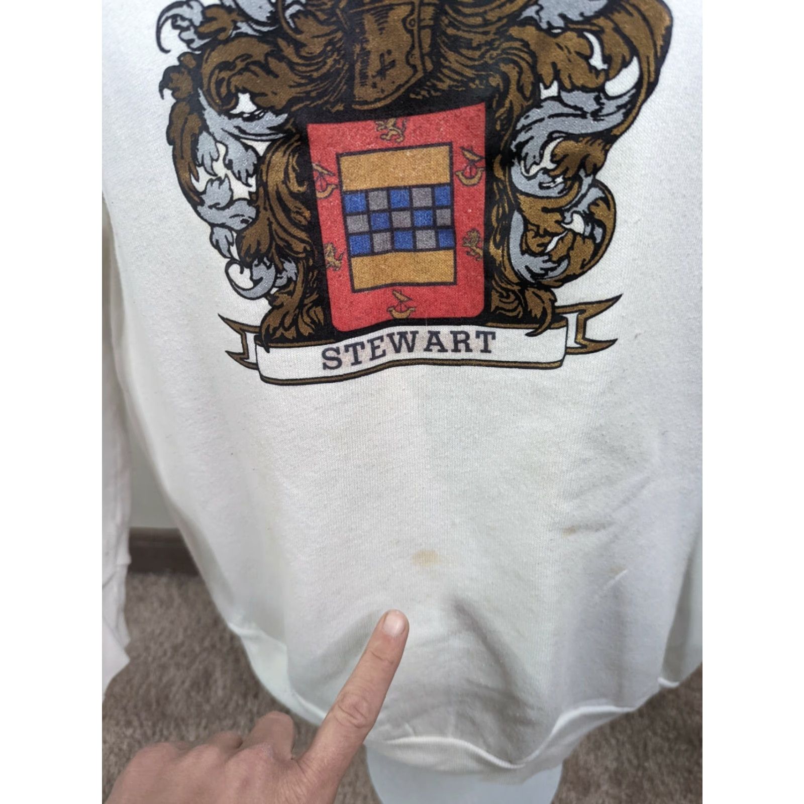 Fruit Of The Loom VINTAGE Fruit of the Loom Sweatshirt Raglan Crewneck Large USA 80s 90s Stewart Crest White Cotton Unisex Adults Mens Womens Size US L / EU 52-54 / 3 - 5 Thumbnail