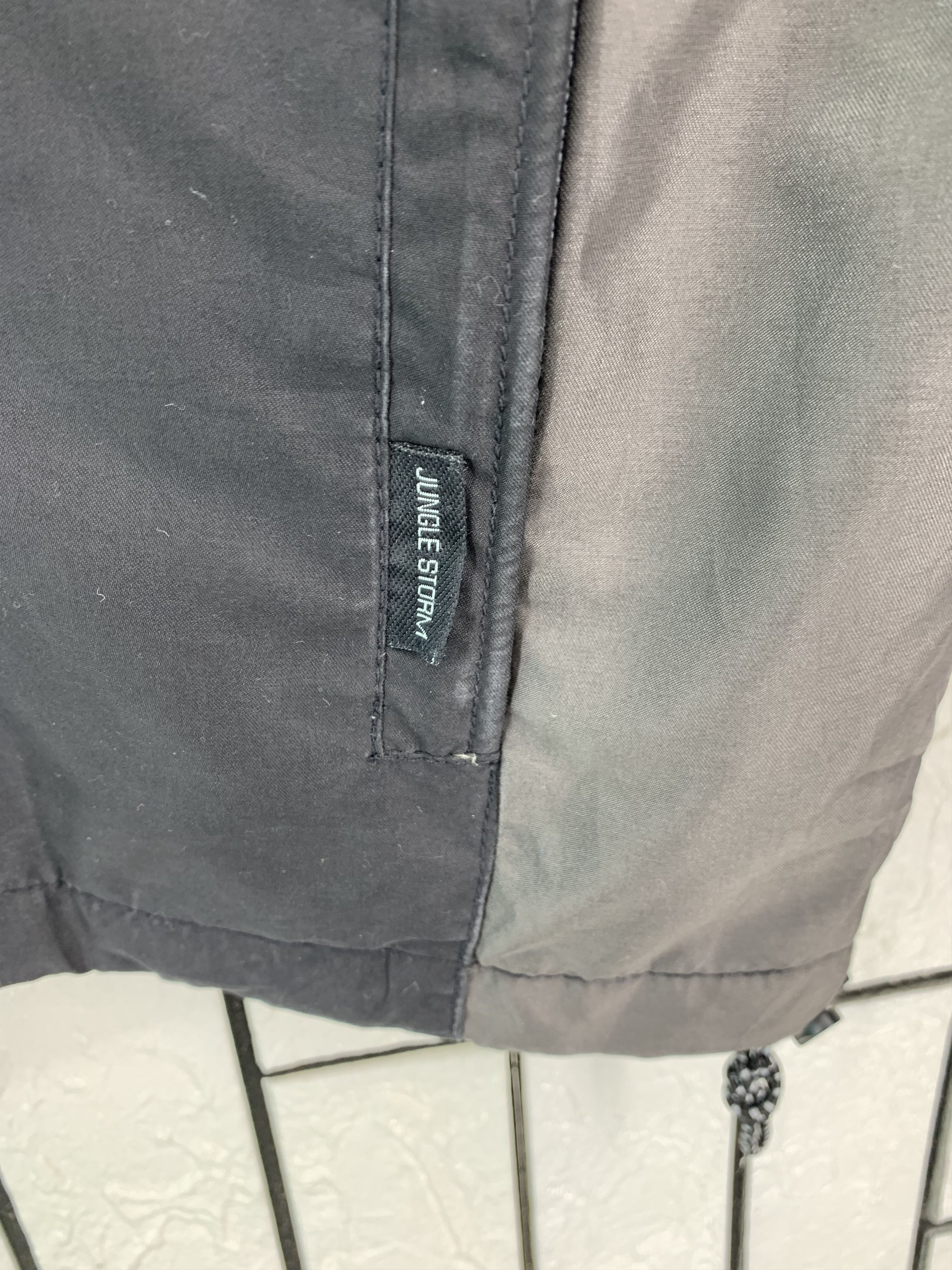 Japanese Brand Vintage Jungle Storm Size US M / EU 48-50 / 2 - 4 Thumbnail