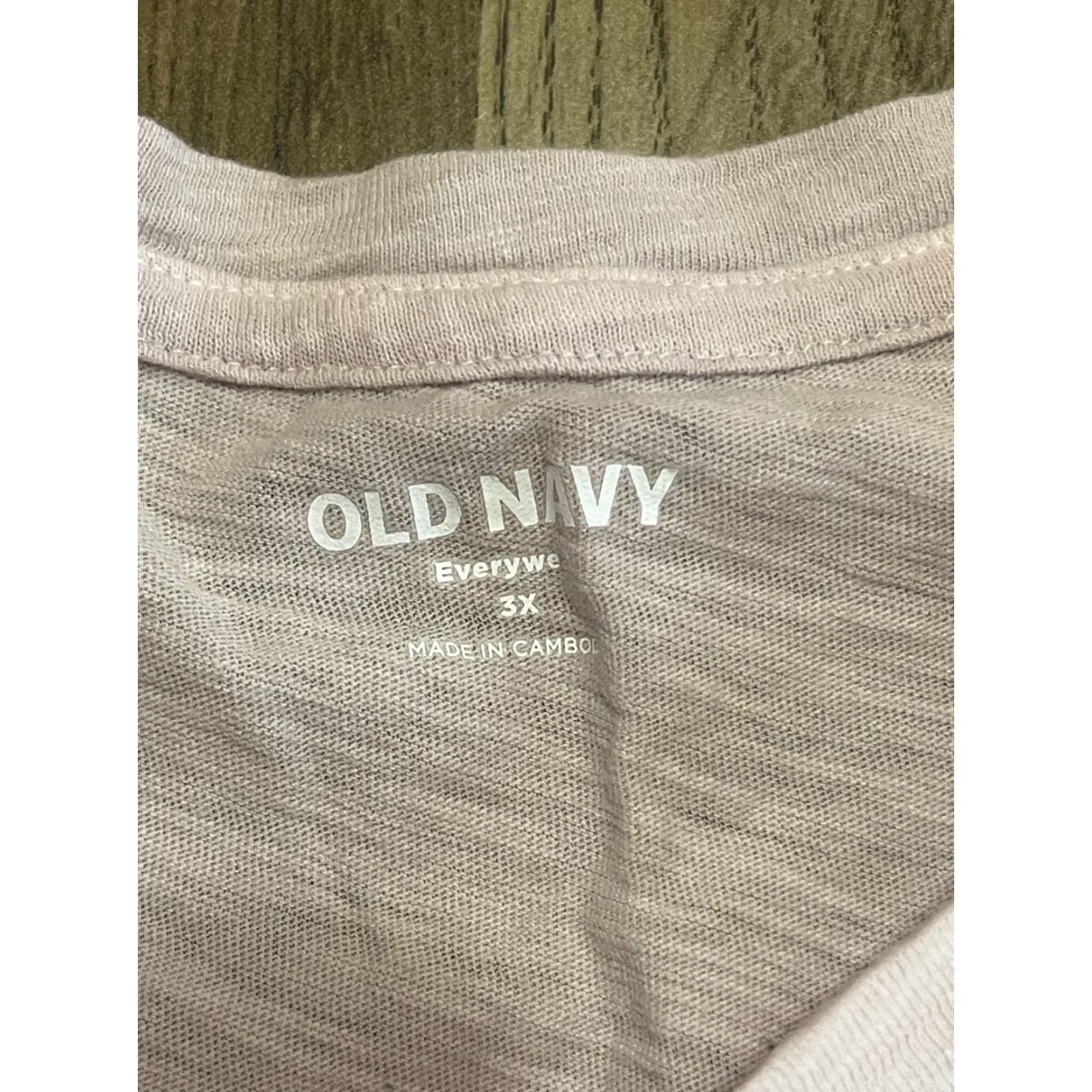 Old Navy Old Navy Shirts Women's 3X Ombre Pink White Brown T-Shirt Short Sleeve Round Neck Casual Multicolor Basic Colorful - Fall Spring Summer 3X Womens Size XXL / US 16-18 / IT 52-54 - 5 Thumbnail