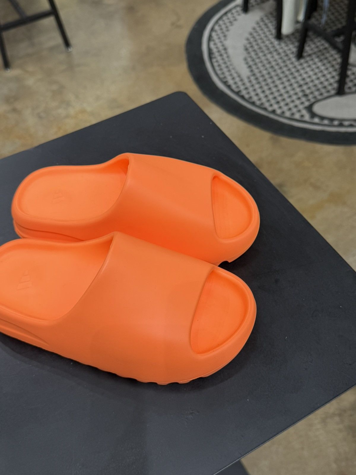 Adidas Adidas Yeezy Slide Enflame Oranges Size 5 (2021) Size US 5 / EU 37 - 8 Thumbnail