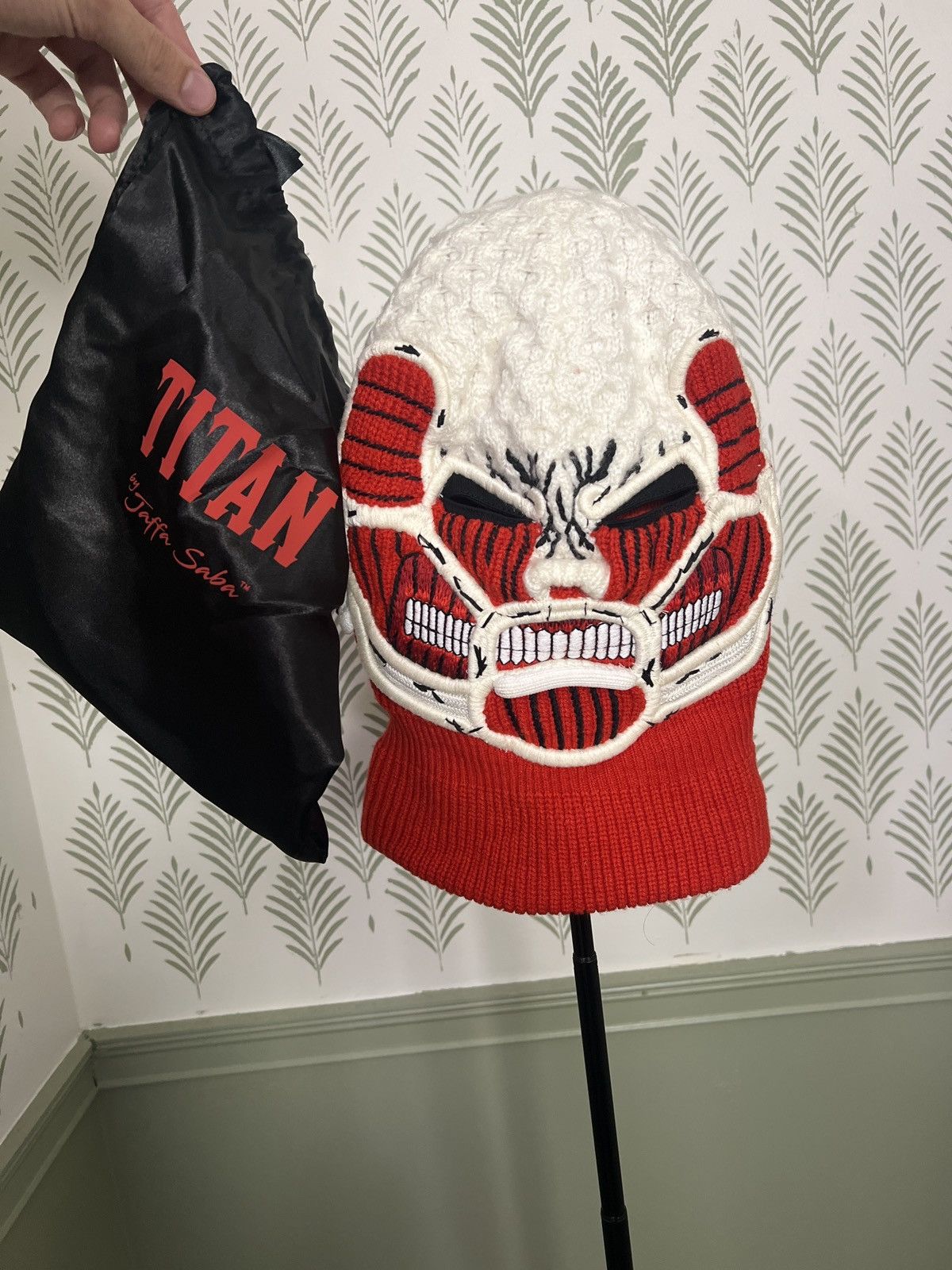 Other Titan Mask by Jaffa Saba Size 40 - 1 Thumbnail