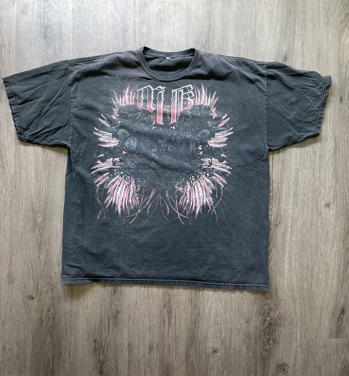 Other Y2K Medieval Kingship “Tribal Print” T-Shirt (Sz. XXL) Size US XXL / EU 58 / 5 - 1 Thumbnail