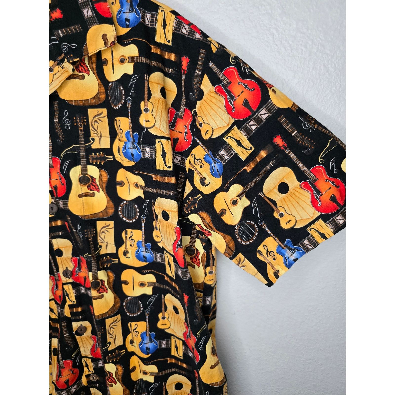 Vintage Vintage Max Boxxer Shirt Guitar AOP Hawaiian Button Down Size US L / EU 52-54 / 3 - 2 Thumbnail