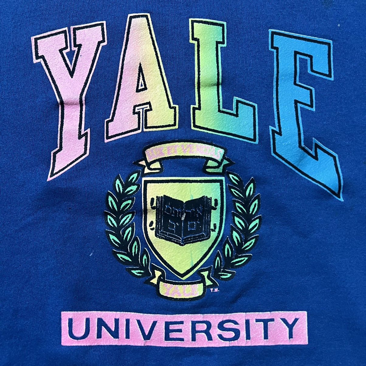 Vintage Vintage 90’s Yale University 🇺🇸 Crewneck Sweater Size US L / EU 52-54 / 3 - 3 Thumbnail
