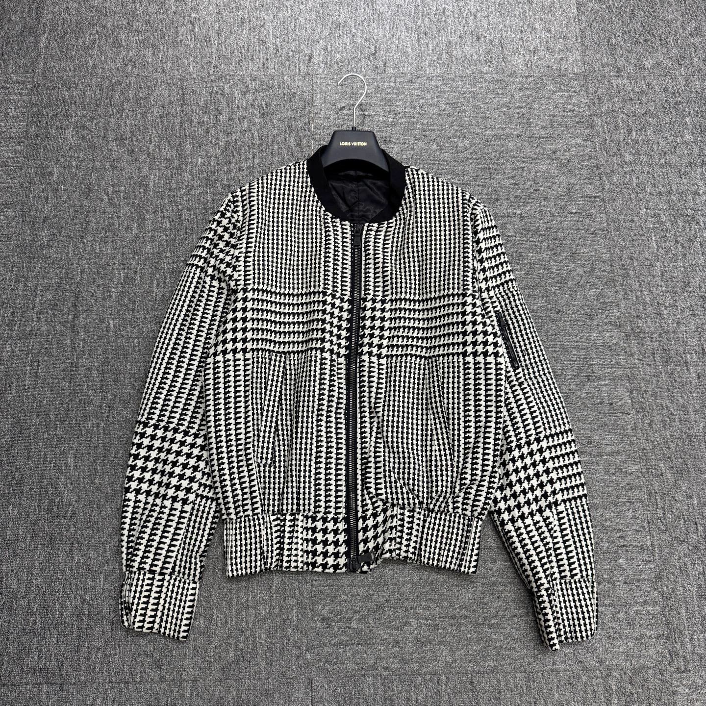 Neil Barrett Neil Barrett Houndstooth Wool Jacket L Size US L / EU 52-54 / 3 - 1 Thumbnail
