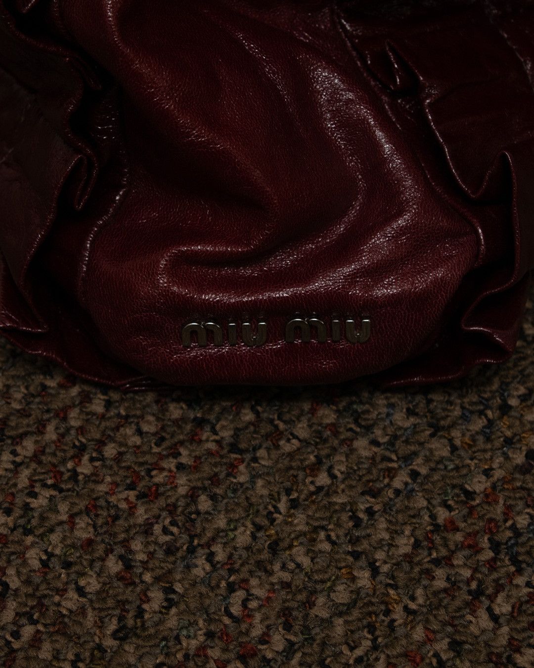 Miu Miu Miu Miu 2000s Patent Lamb Leather Pleated Shoulder Bag Size ONE SIZE - 7 Thumbnail