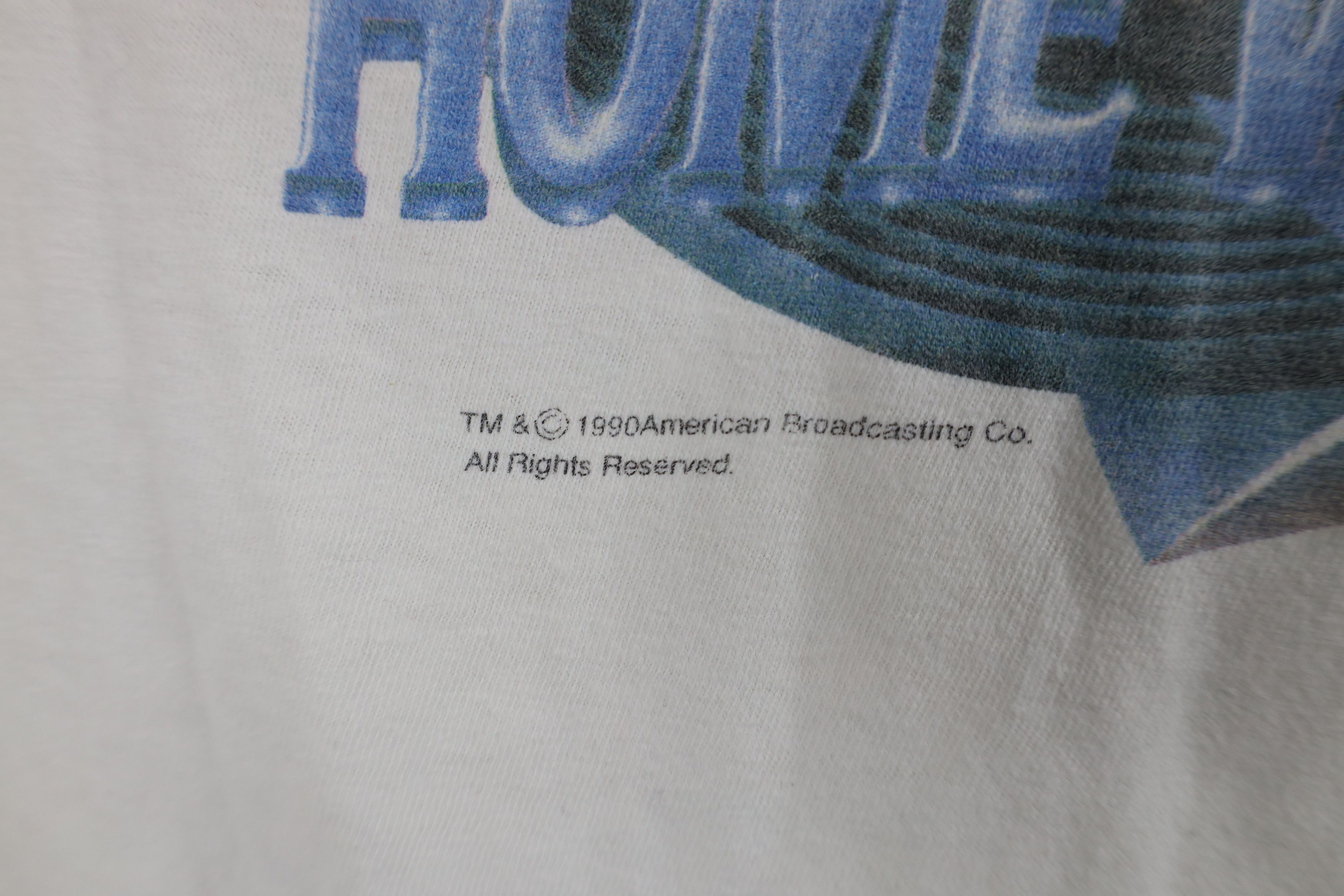 Vintage Vintage 90s Home Videos Short Sleeve T-Shirt White USA Size US XL / EU 56 / 4 - 5 Thumbnail