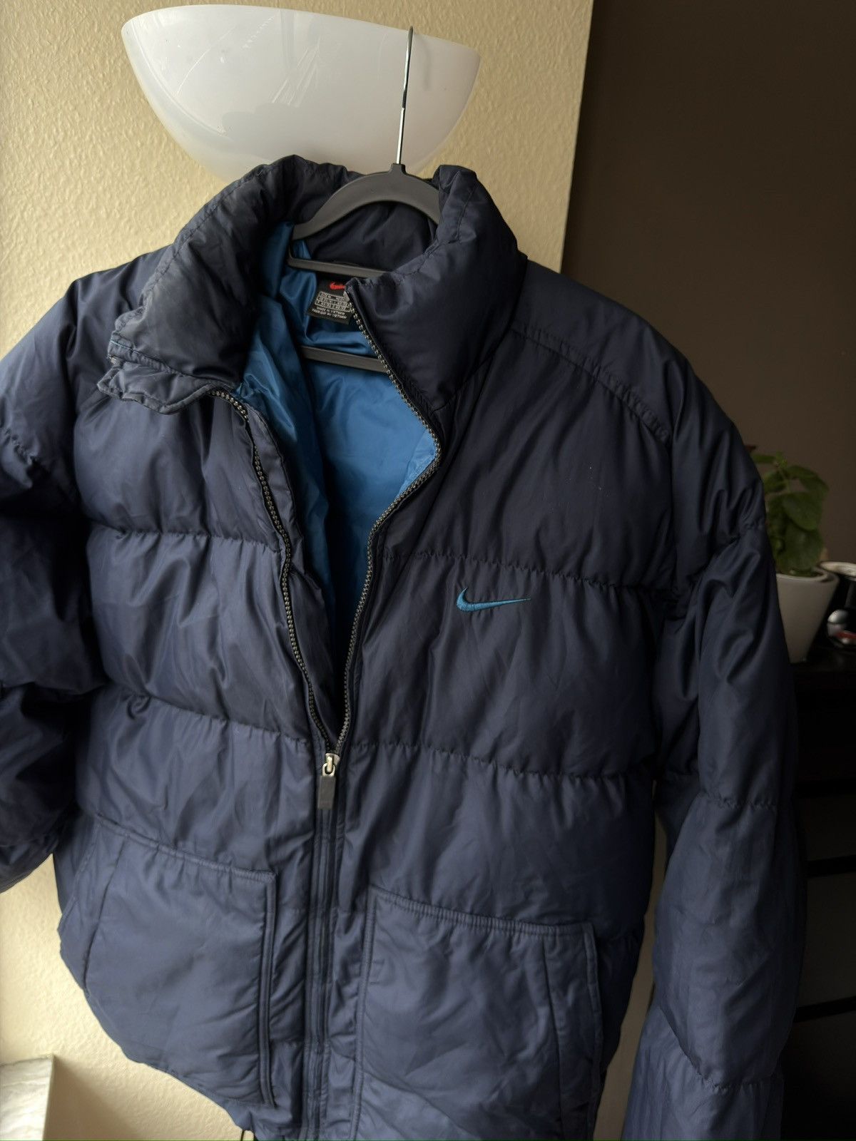 Nike Nike vintage down jacket puffer Size US L / EU 52-54 / 3 - 3 Thumbnail