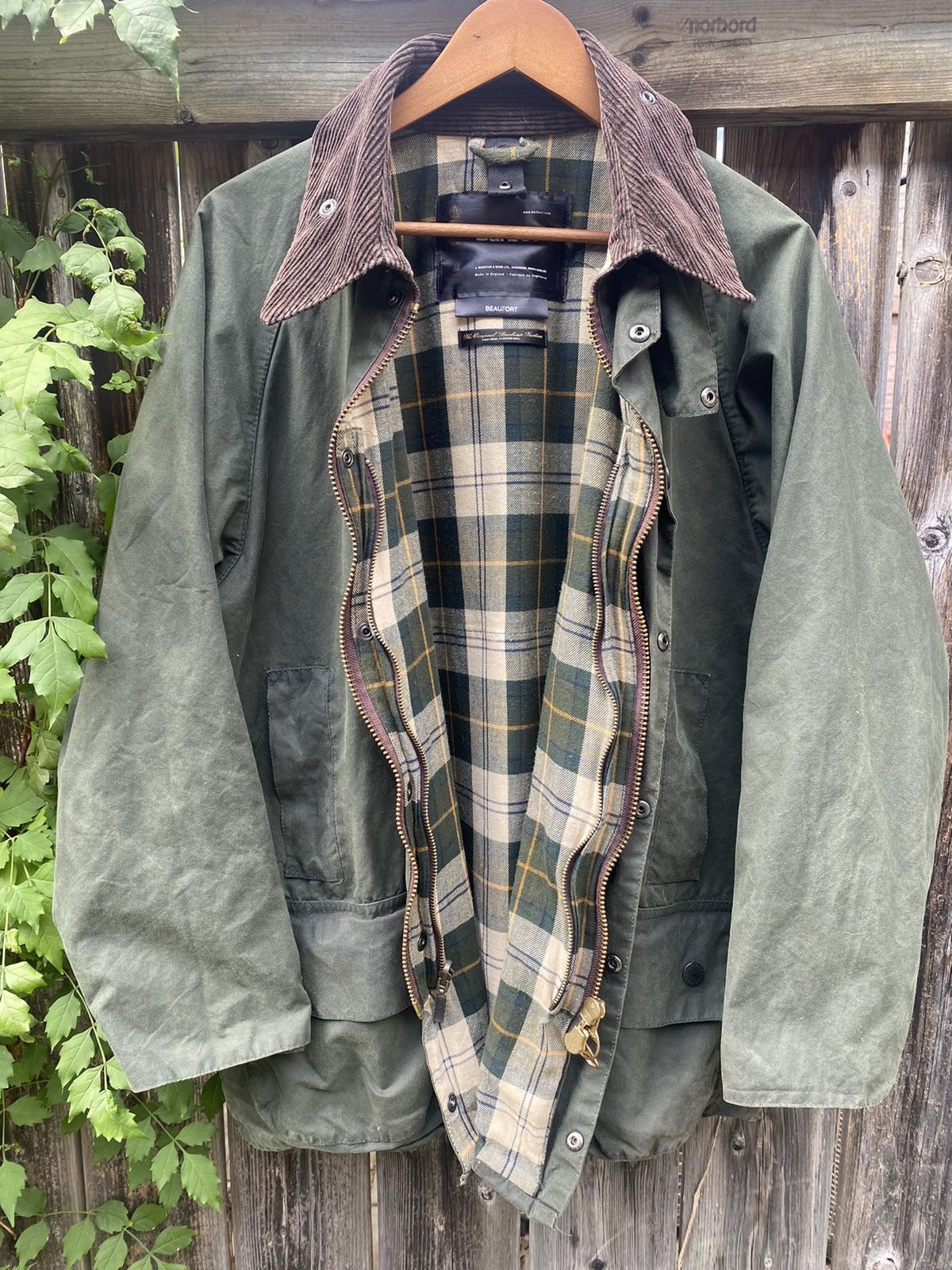 Barbour Beaufort Wax Jacket w/ A306 Warm Pile Lining