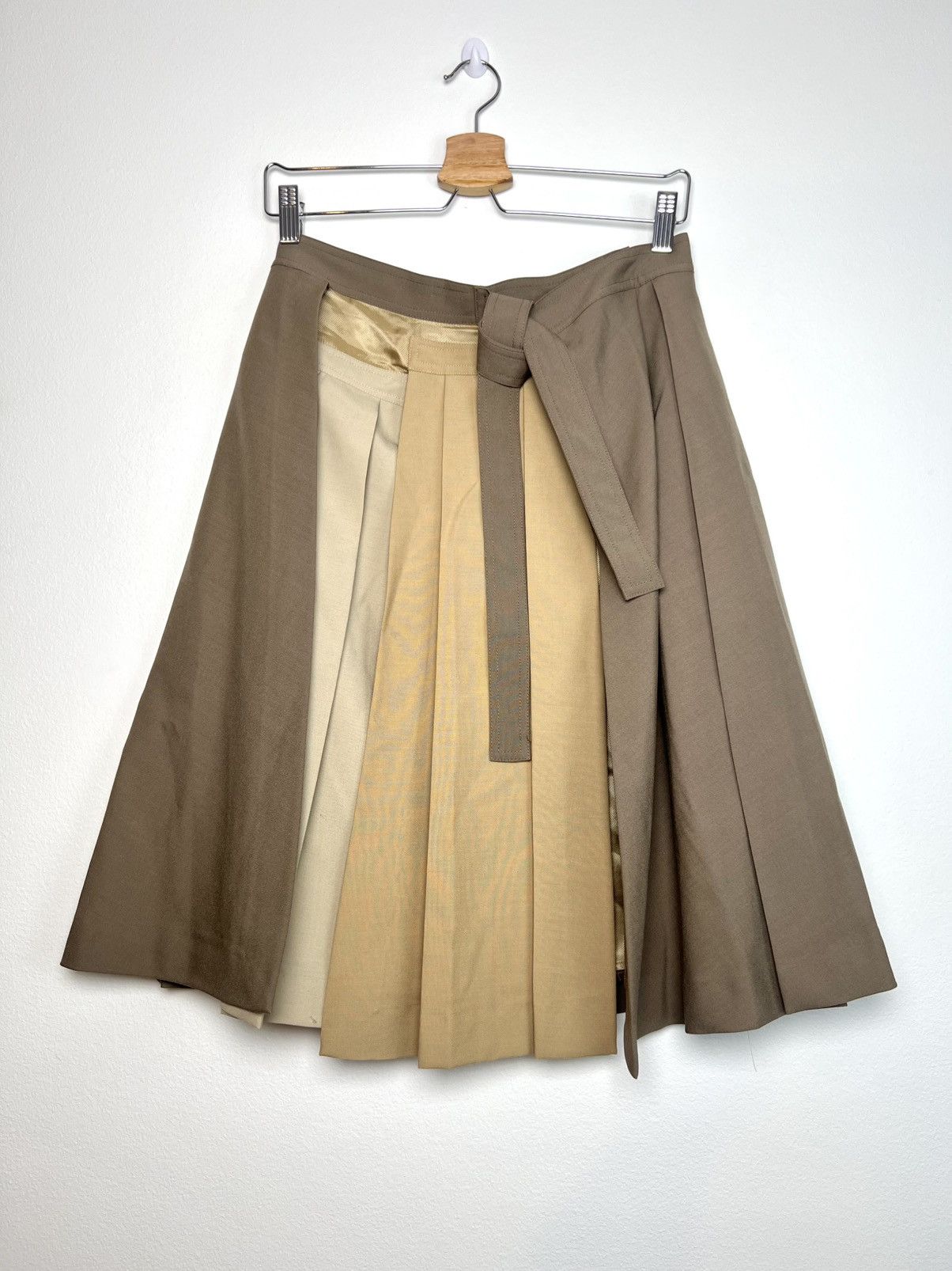 Marni Marni paneled wool mid-length skirt in khaki and tan Size 27" / US 4 / IT 40 - 1 Thumbnail