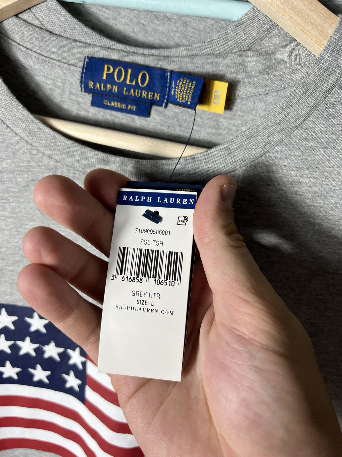 Polo Ralph Lauren Polo Ralph Lauren Grey Flag Print T-Shirt – Size L – New Size US L / EU 52-54 / 3 - 6 Thumbnail