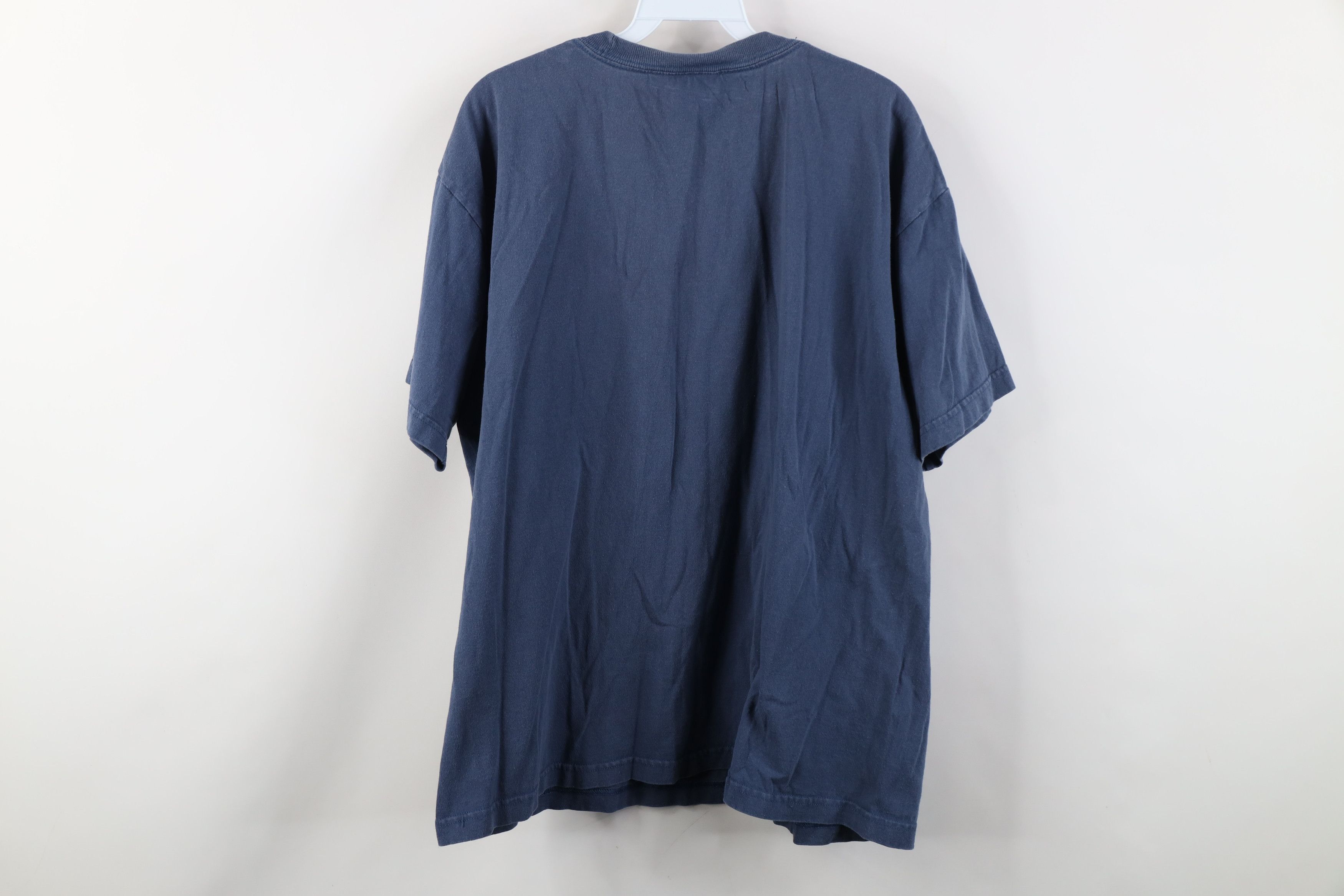 Columbia Vintage 90s Y2K Columbia Spell Out Mountains T-Shirt Blue Size US L / EU 52-54 / 3 - 11 Thumbnail