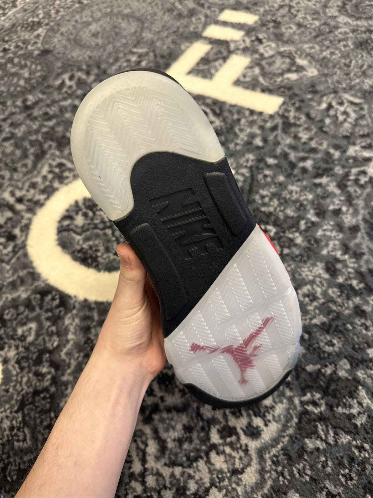 Nike Jordan 5 retro silver tongue / Nike Size US 10.5 / EU 43-44 - 7 Thumbnail