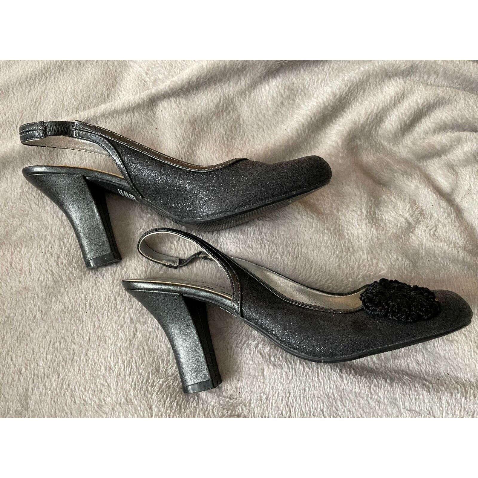 Other Highlights Womens Black Strap Chunky Heels Glitter Flower Size US 7.5 / IT 37.5 - 4 Thumbnail