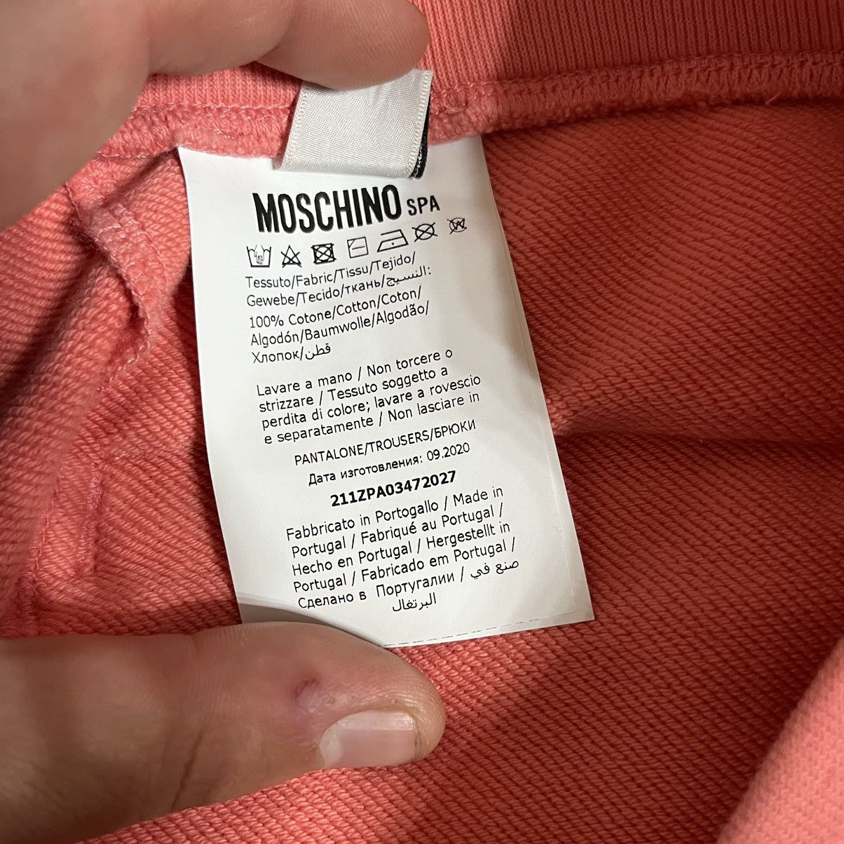 Moschino Shorts Moschino Milano Size US 38 / EU 54 - 11 Thumbnail