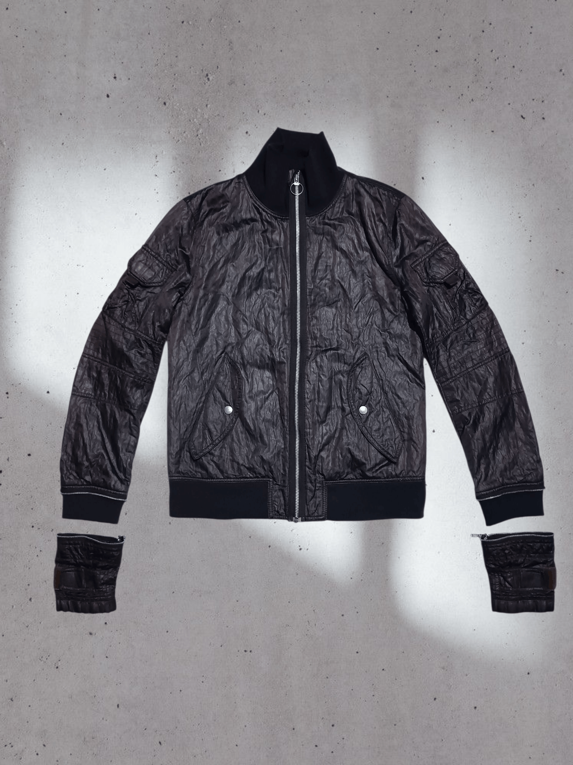 Japanese Brand Limited Edition Crinkle Bomber Jacket Raf Style Size US M / EU 48-50 / 2 - 1 Thumbnail