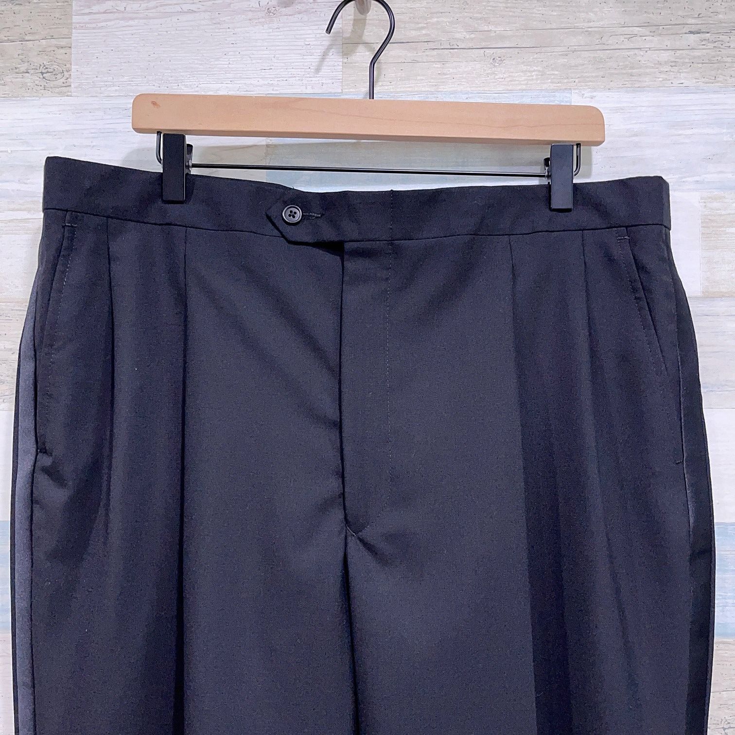 Stafford Stafford 100% Wool Notch Collar Tuxedo Suit Black 44L 40x30 Size 44R - 9 Thumbnail