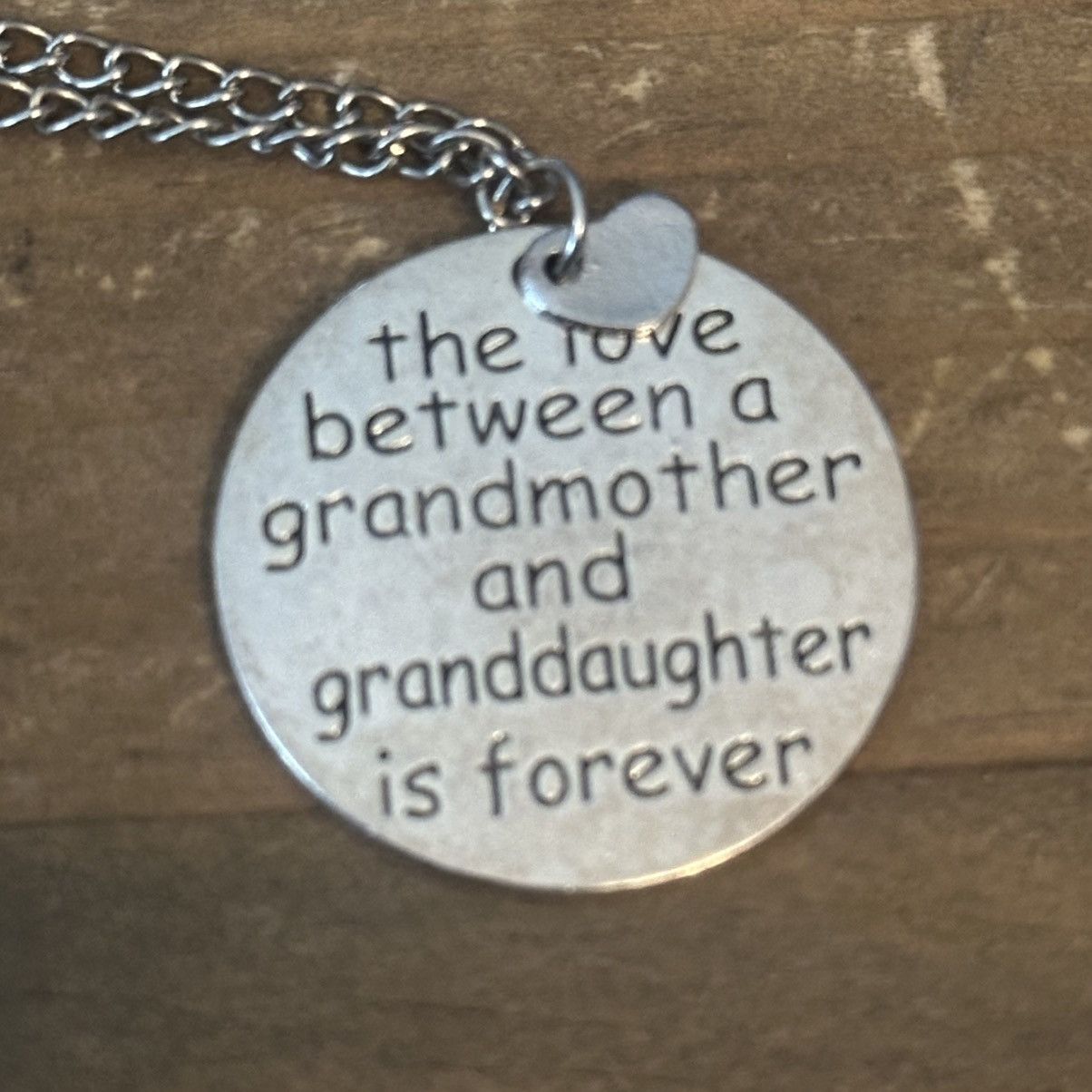 Other Silver tone Grandmother/Granddaughter pendant necklace Size ONE SIZE - 4 Thumbnail