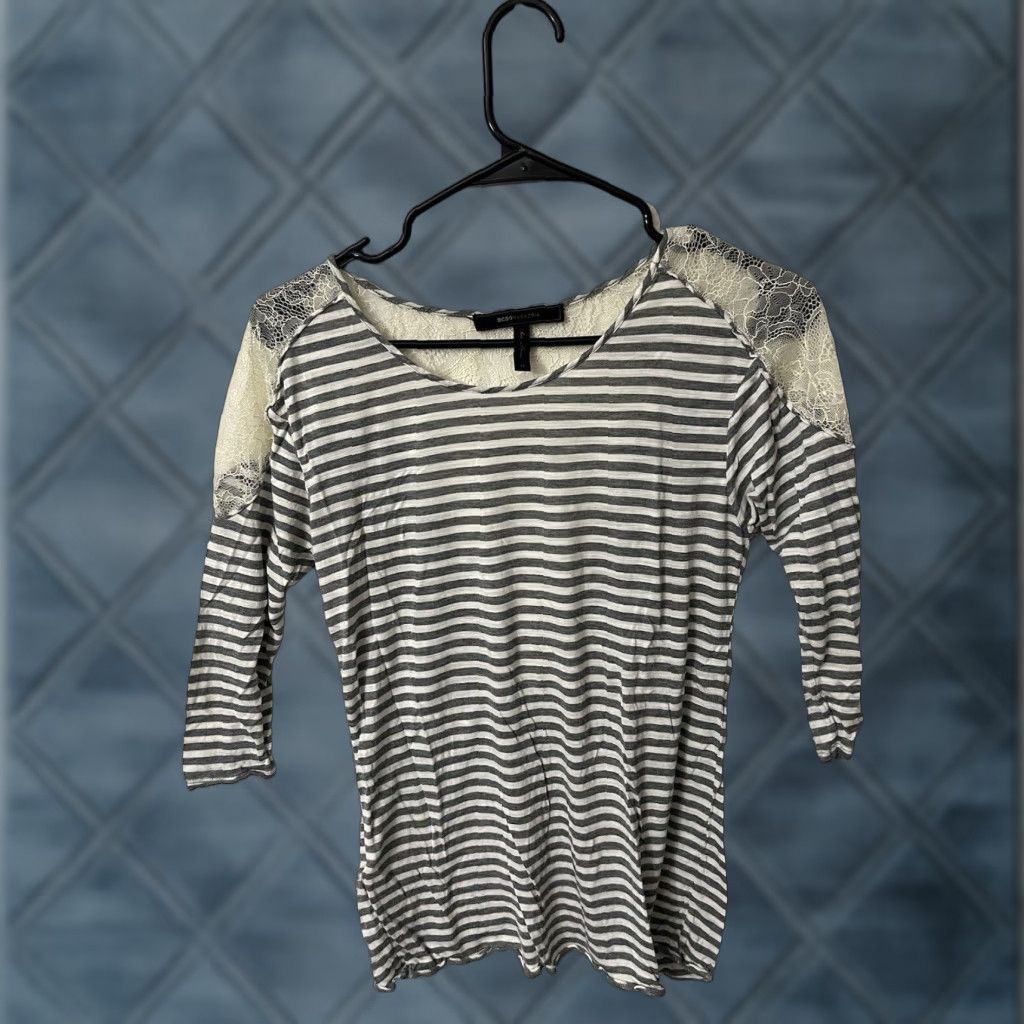 Bcbgmaxazria BCBGMAXAZRIA T-Shirt Women's XS Gray Stripe 3/4 Sleeve Modal Spandex Knit Peasant Fit Regular Casual Party/Cocktail Travel Vintage No Size XS / US 0-2 / IT 36-38 - 1 Thumbnail