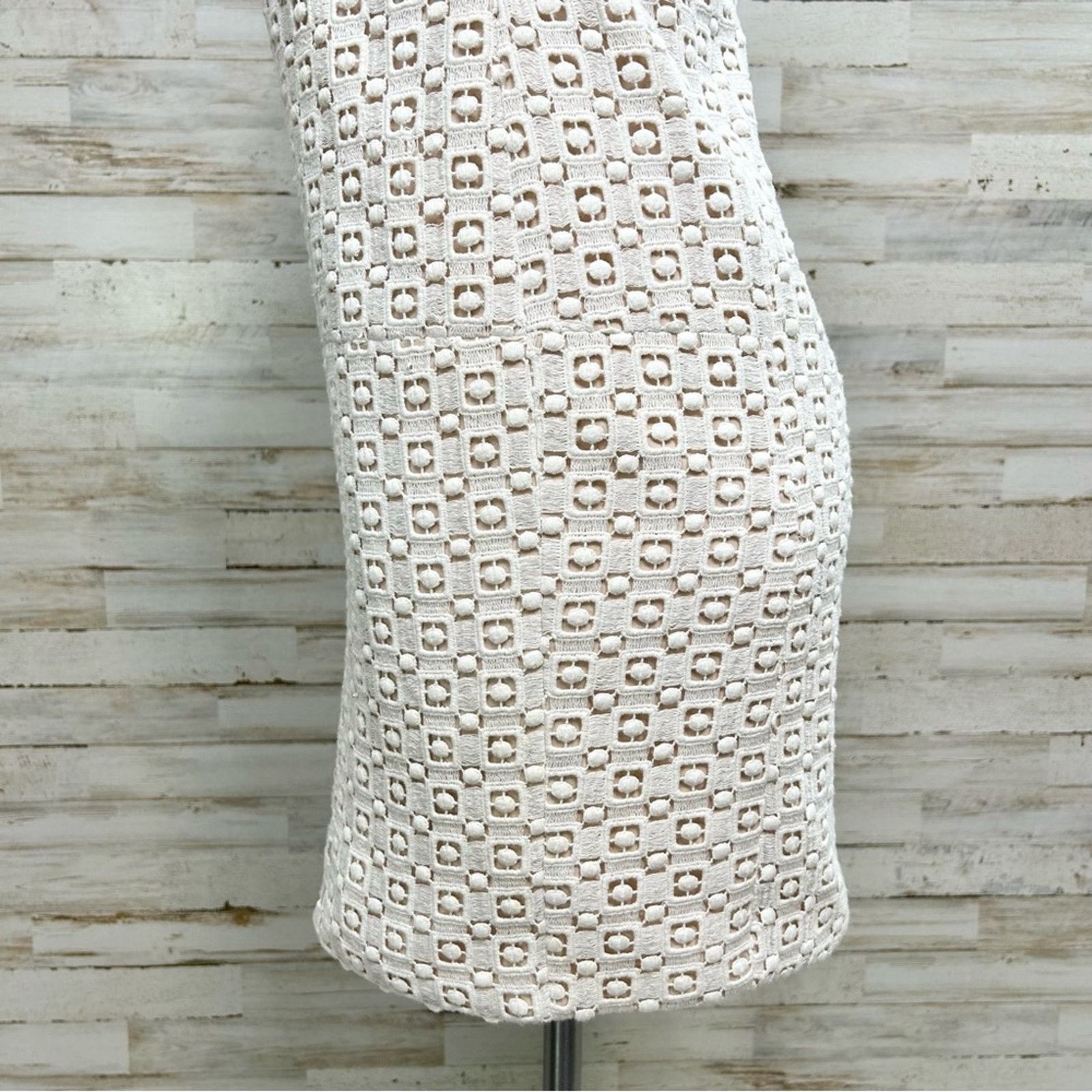 Tibi Tibi Sonoran Sleeveless Eyelet Shift Dress Size 0 Ivory Size XS / US 0-2 / IT 36-38 - 7 Thumbnail