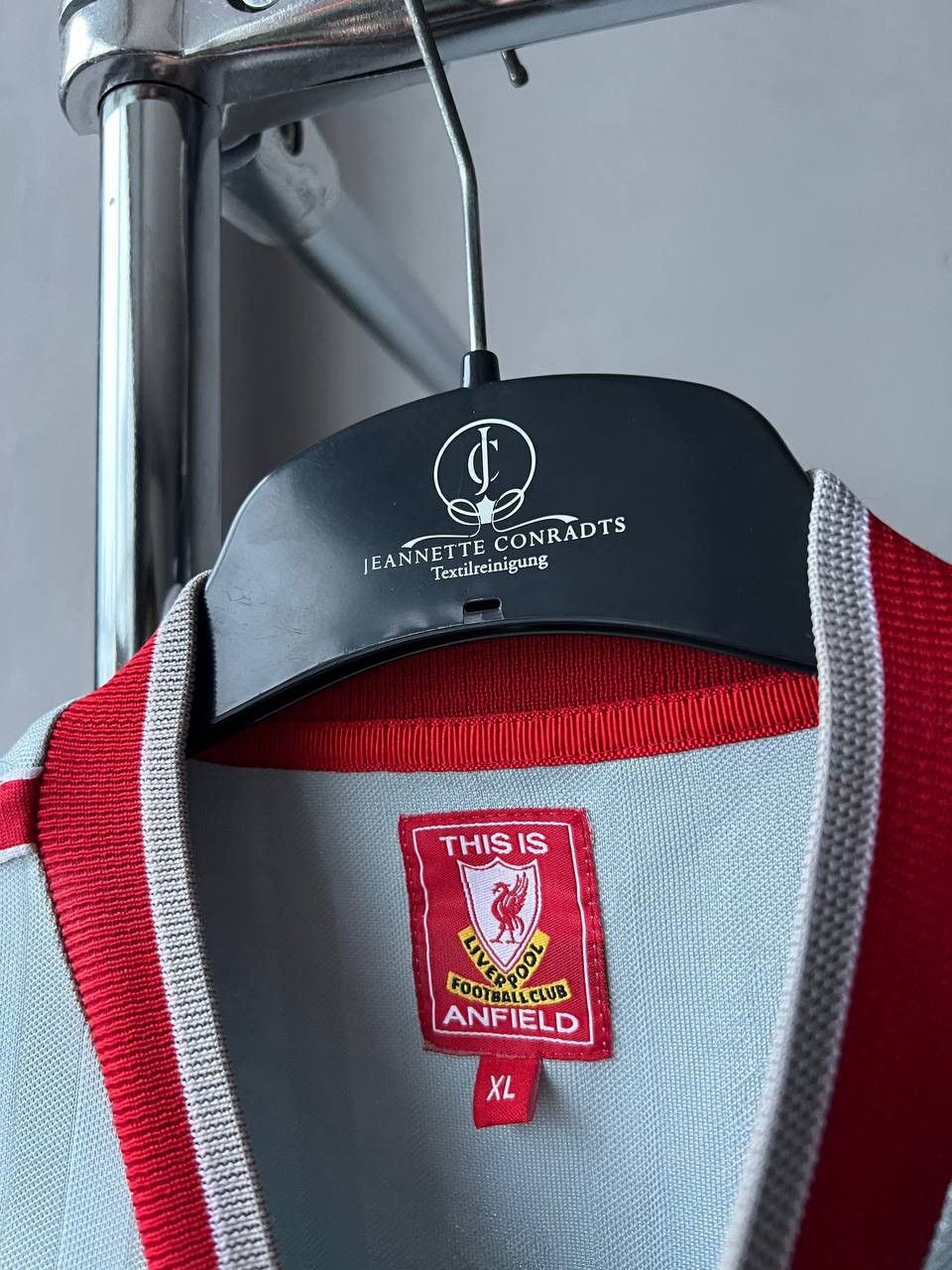 Vintage 1988 LIVERPOOL FC RETRO REMAKE THIRD SOCCER JERSEY SHIRT XL Size US XL / EU 56 / 4 - 7 Thumbnail