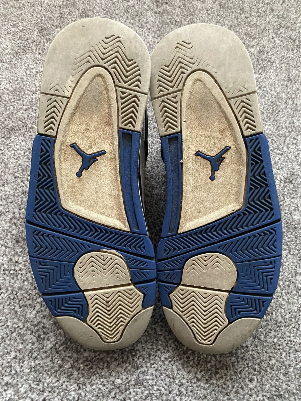 Jordan Brand Air Jordan Retro 4 Motorsport White Blue OG 2017 Size US 9.5 / EU 42-43 - 10 Thumbnail