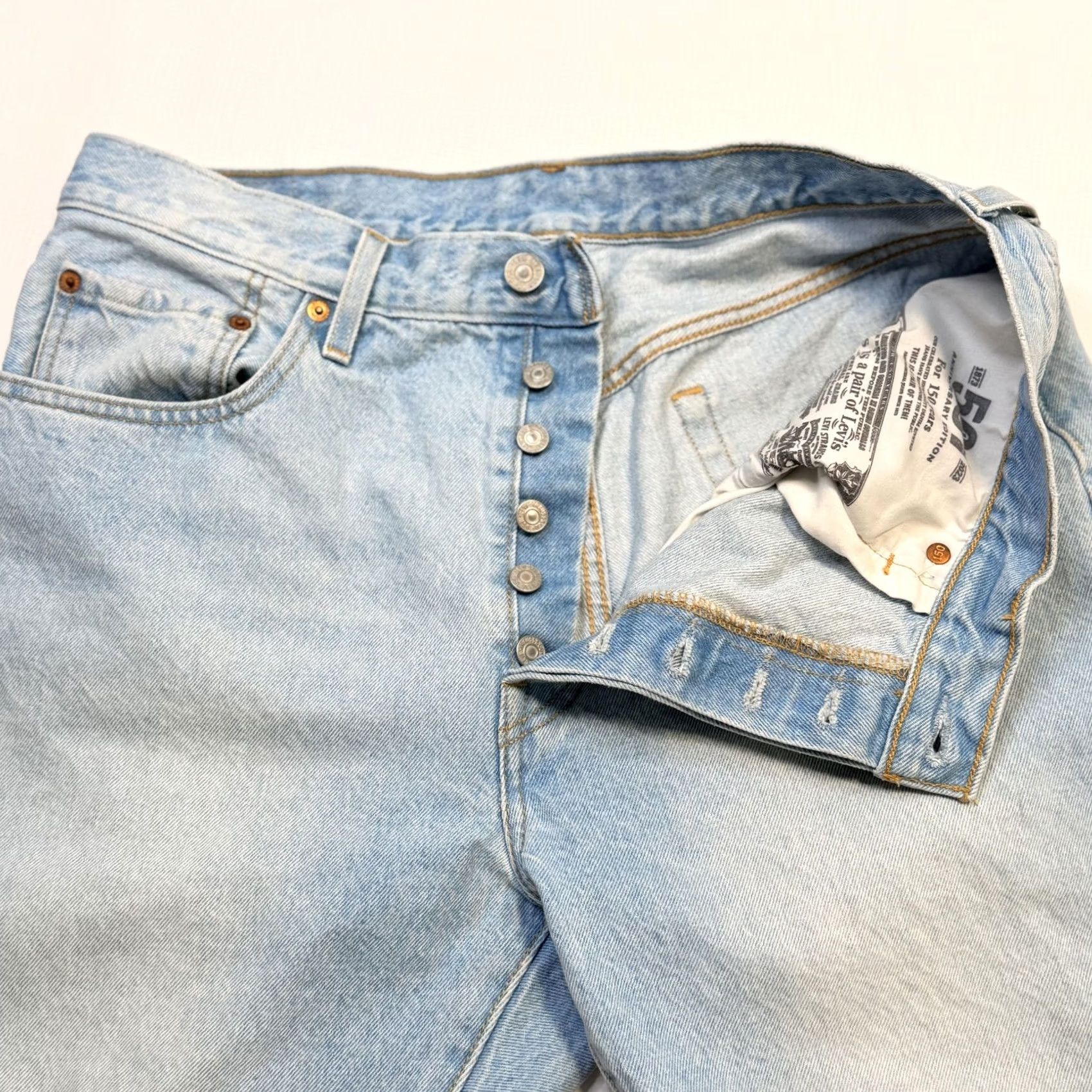 Levi's Levi's 501 150th Anniversary Edition Jeans Mens 32x30 Blue Light Wash Button Fly Denim Straight Size US 32 / EU 48 - 7 Thumbnail