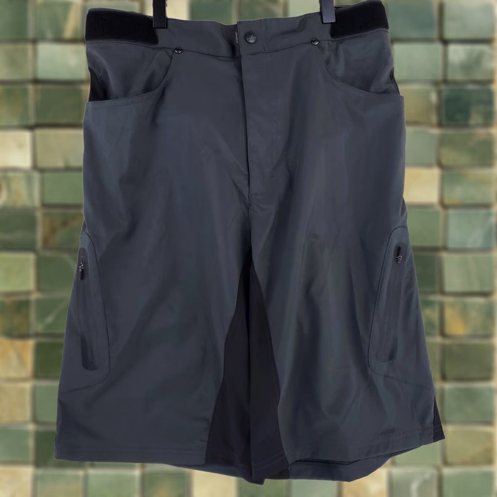 Vintage ZOIC Ether Shorts Gray Cargo Elastic Adjustable Waist Mens L Size US 33 - 1 Thumbnail