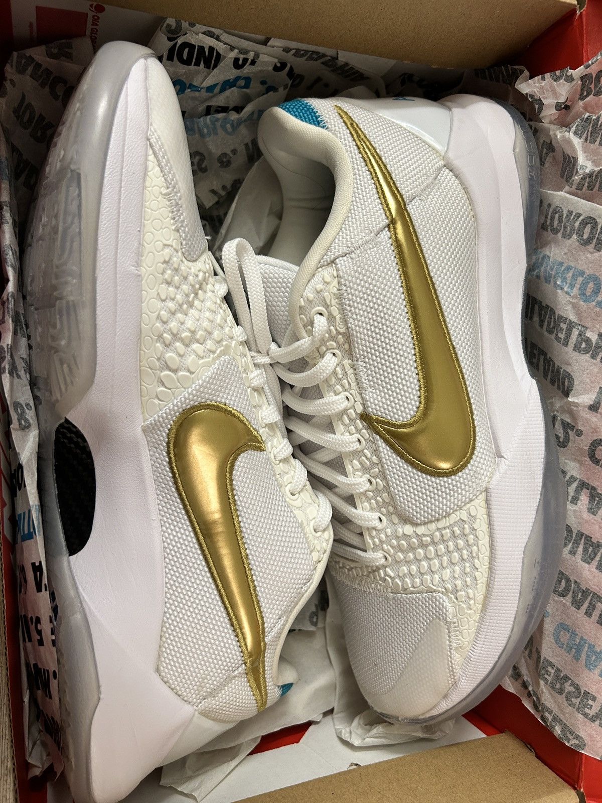 Nike × Undefeated Nike Kobe 5 Protro Undefeated What If White size US 10 Size US 10 / EU 43 - 3 Thumbnail