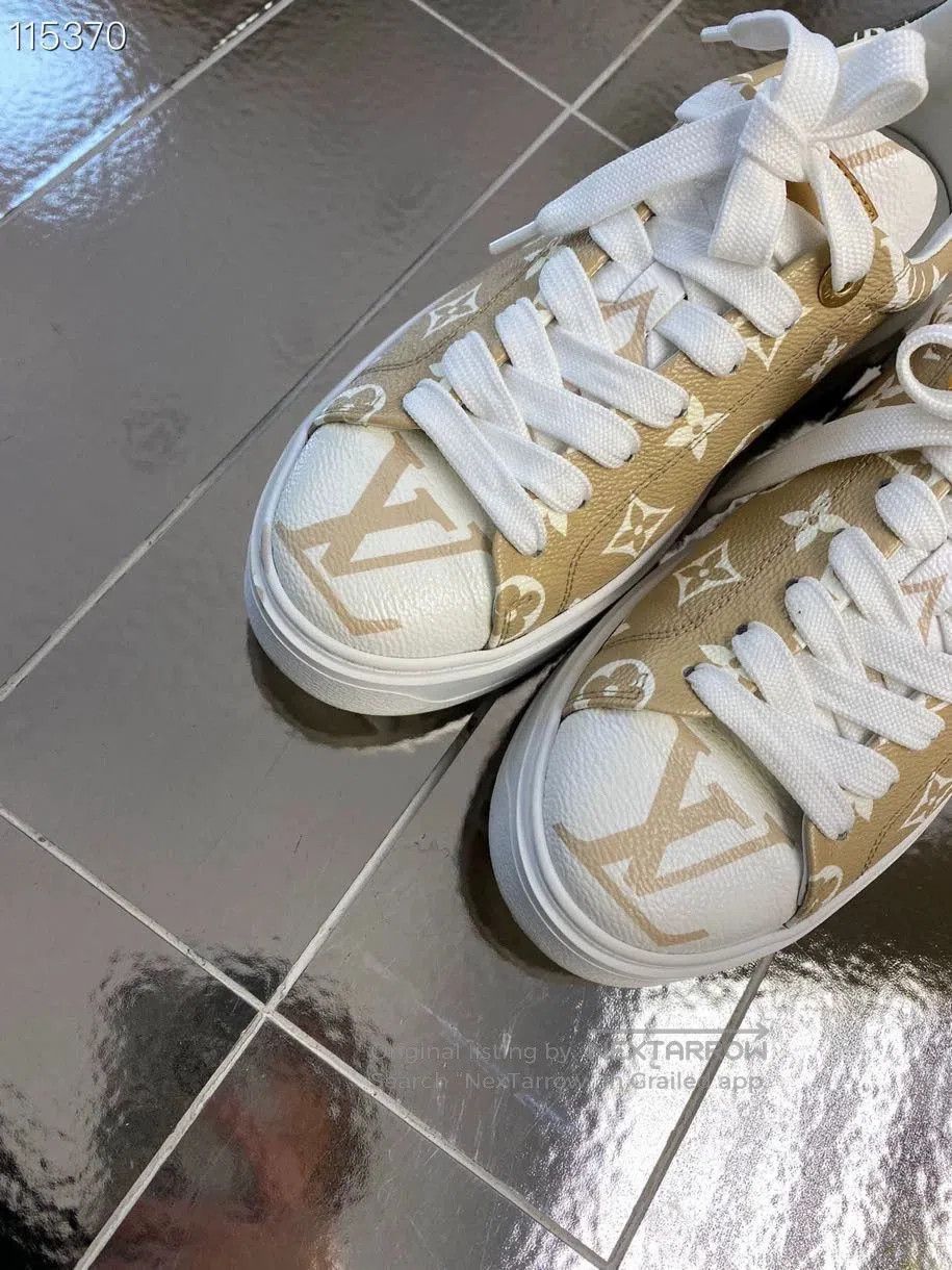 Louis Vuitton LV Logo Low. Size US 6.5 / IT 36.5 - 3 Thumbnail