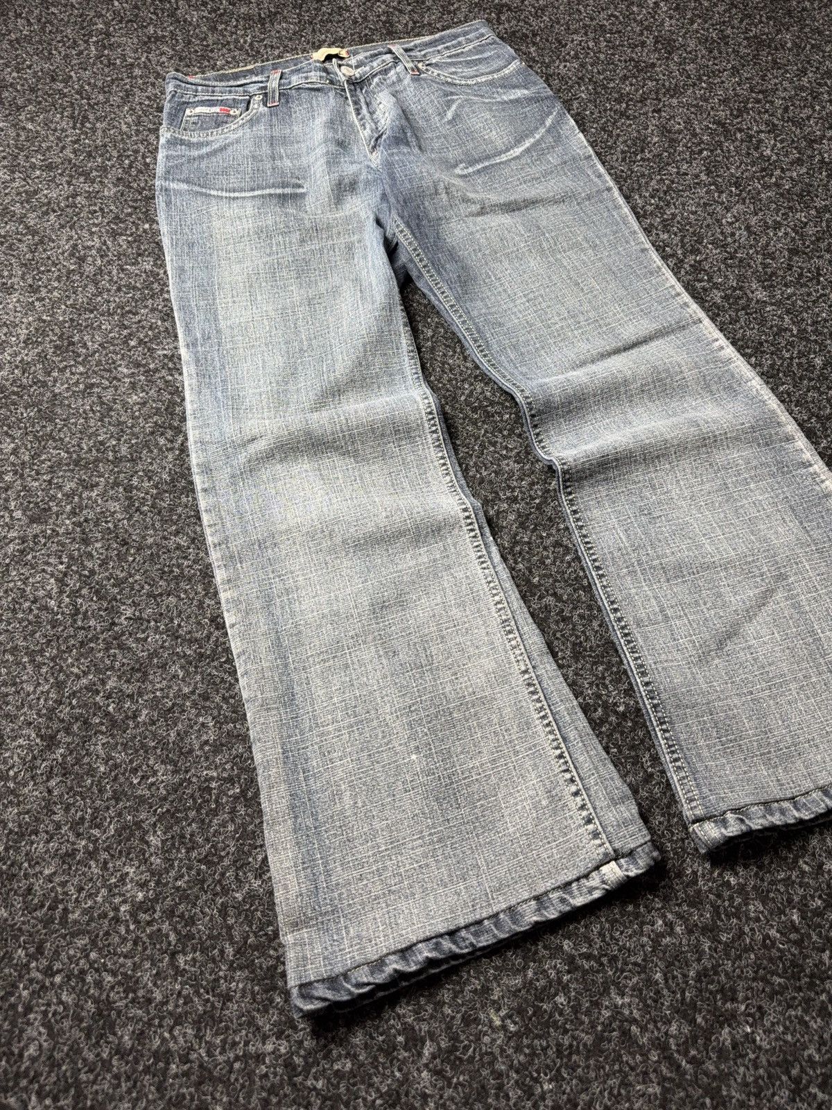 Tommy Hilfiger Retro 90s Tommy Hilfiger Denim Y2K Flare Jeans Low Rise Blue Size 29" - 2 Thumbnail
