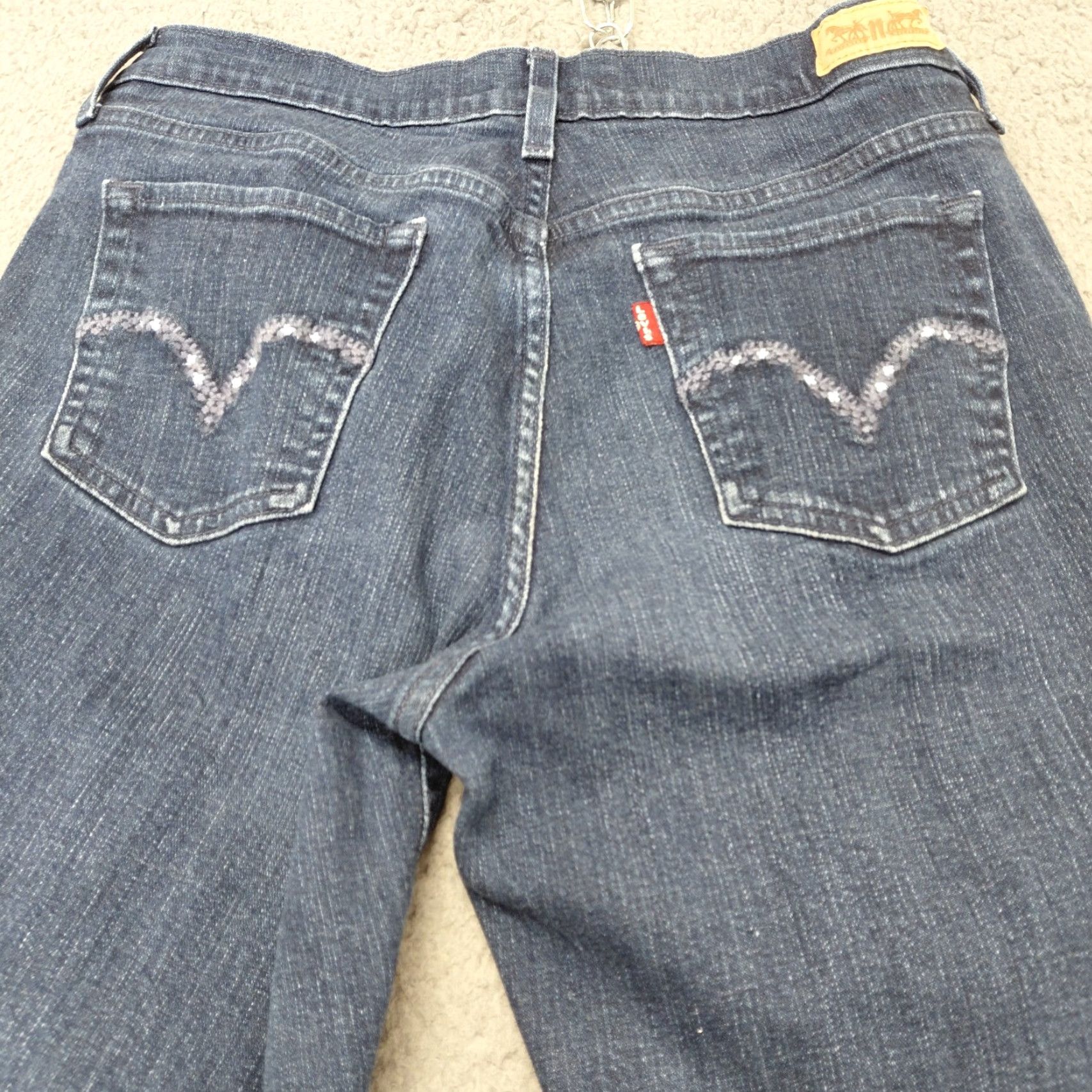 Levi's Levi’s 505 Jeans Womens Size 10M 30x32 Blue Dark Wash Embroidered Denim Pockets Size 32" / US 10 / IT 46 - 4 Thumbnail