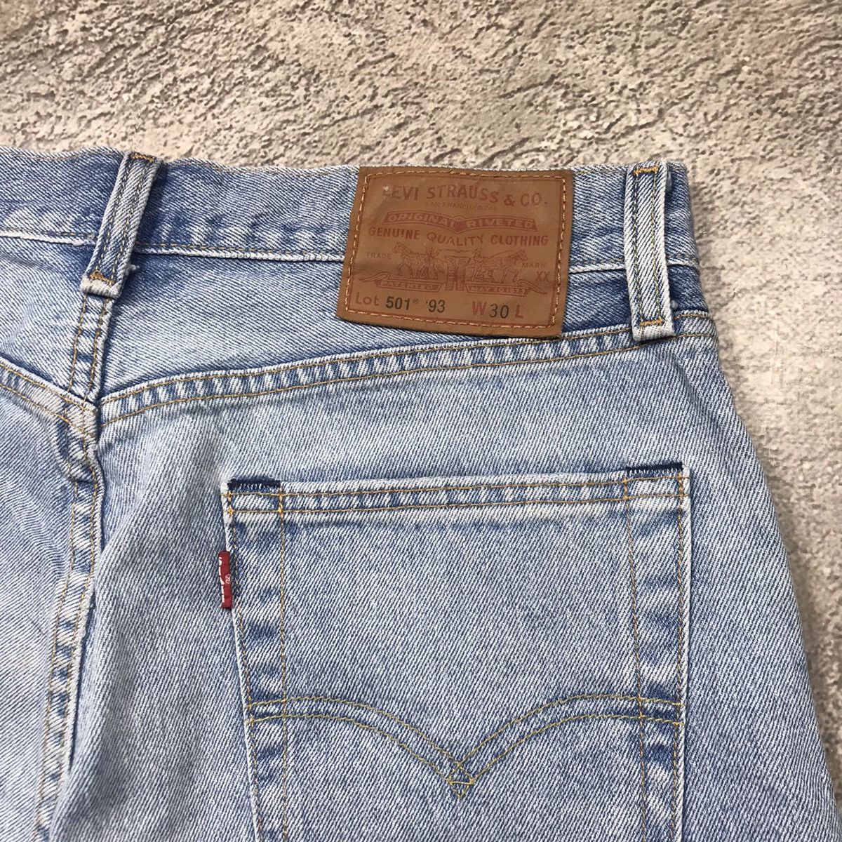 Vintage Vintage Levis Sun Faded Baggy Shorts Streetwear Y2K Logo 32 Size US 32 / EU 48 - 4 Thumbnail