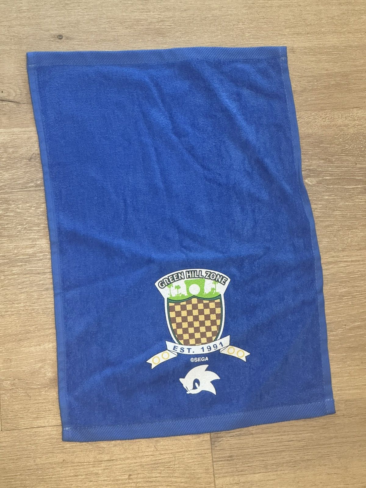Video Store Apparel Sonic The Hedgehog Sega Official Golf Sweat Towel Size ONE SIZE - 4 Thumbnail